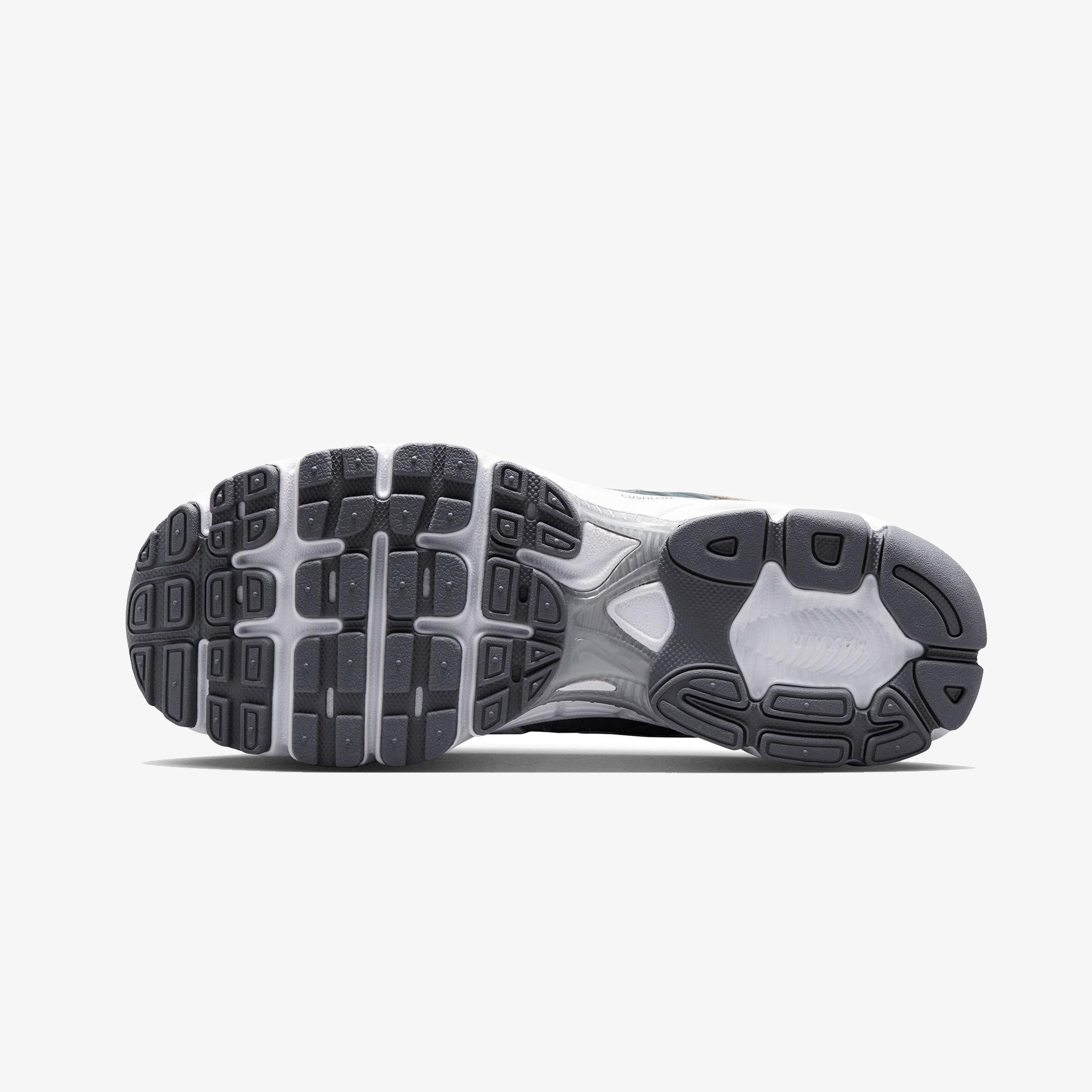 Nike Air Max Moto 2K Erkek Yeşil Spor Ayakkabı