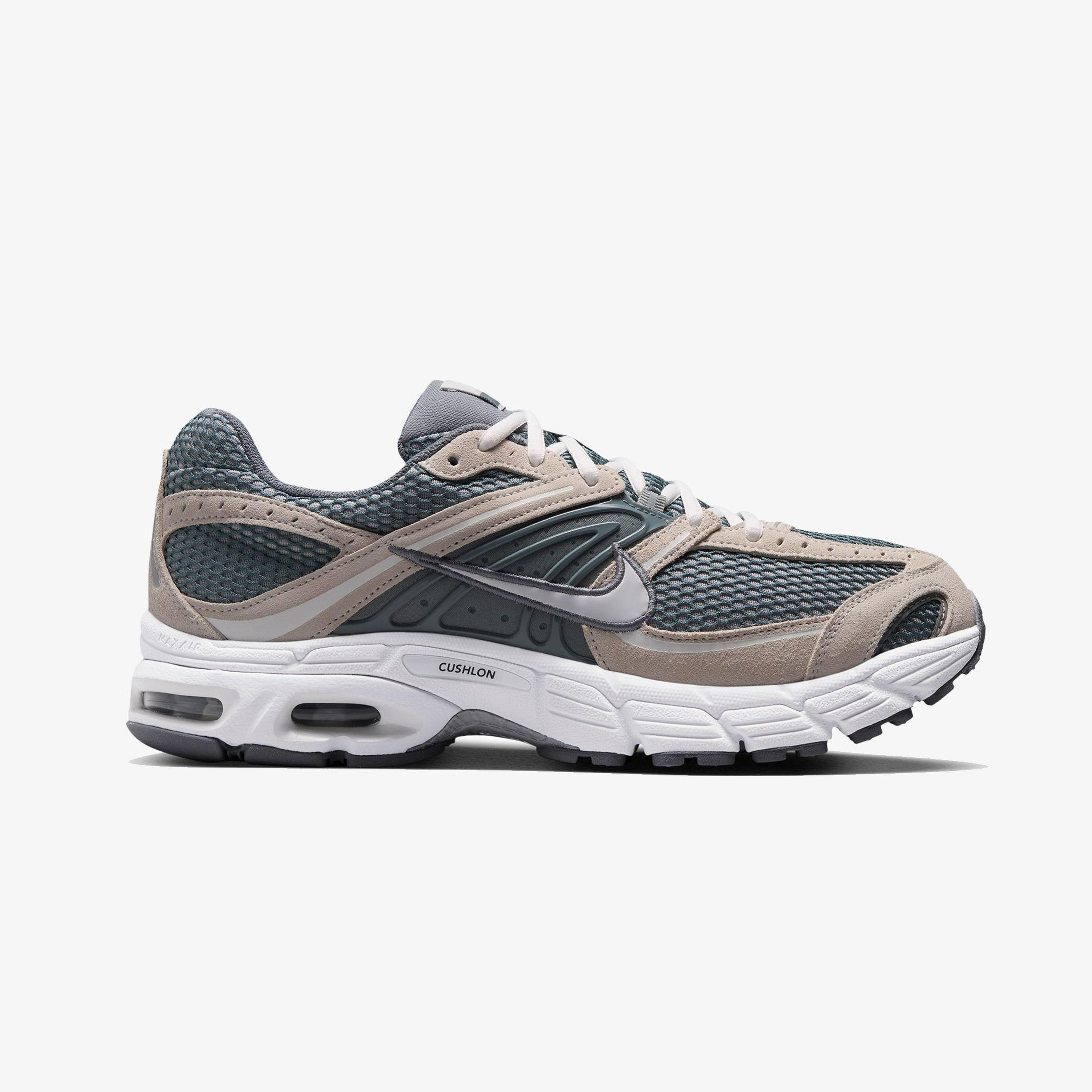 Nike Air Max Moto 2K Erkek Yeşil Spor Ayakkabı