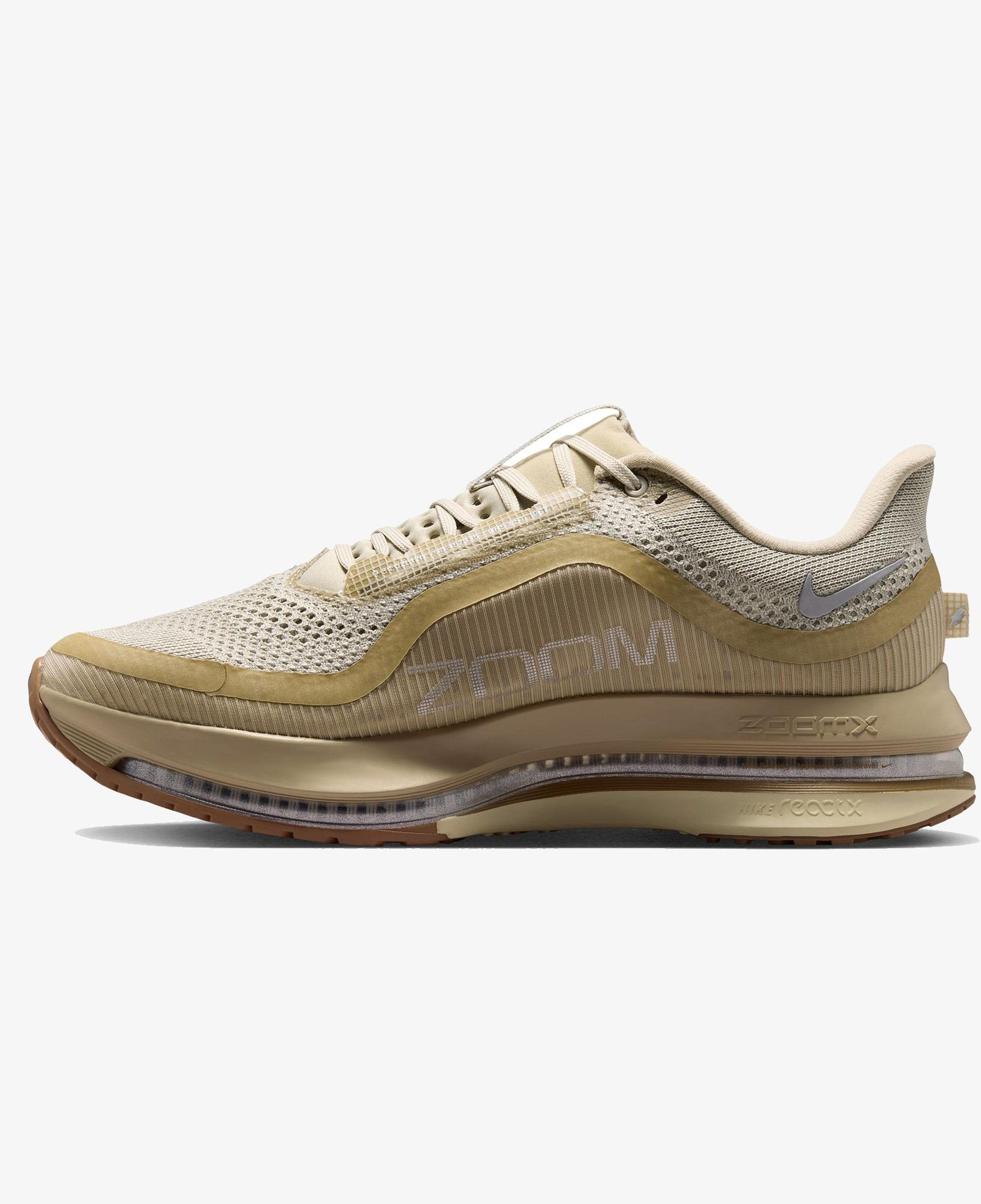 Nike Pegasus Premium Erkek Bej Koşu Ayakkabısı