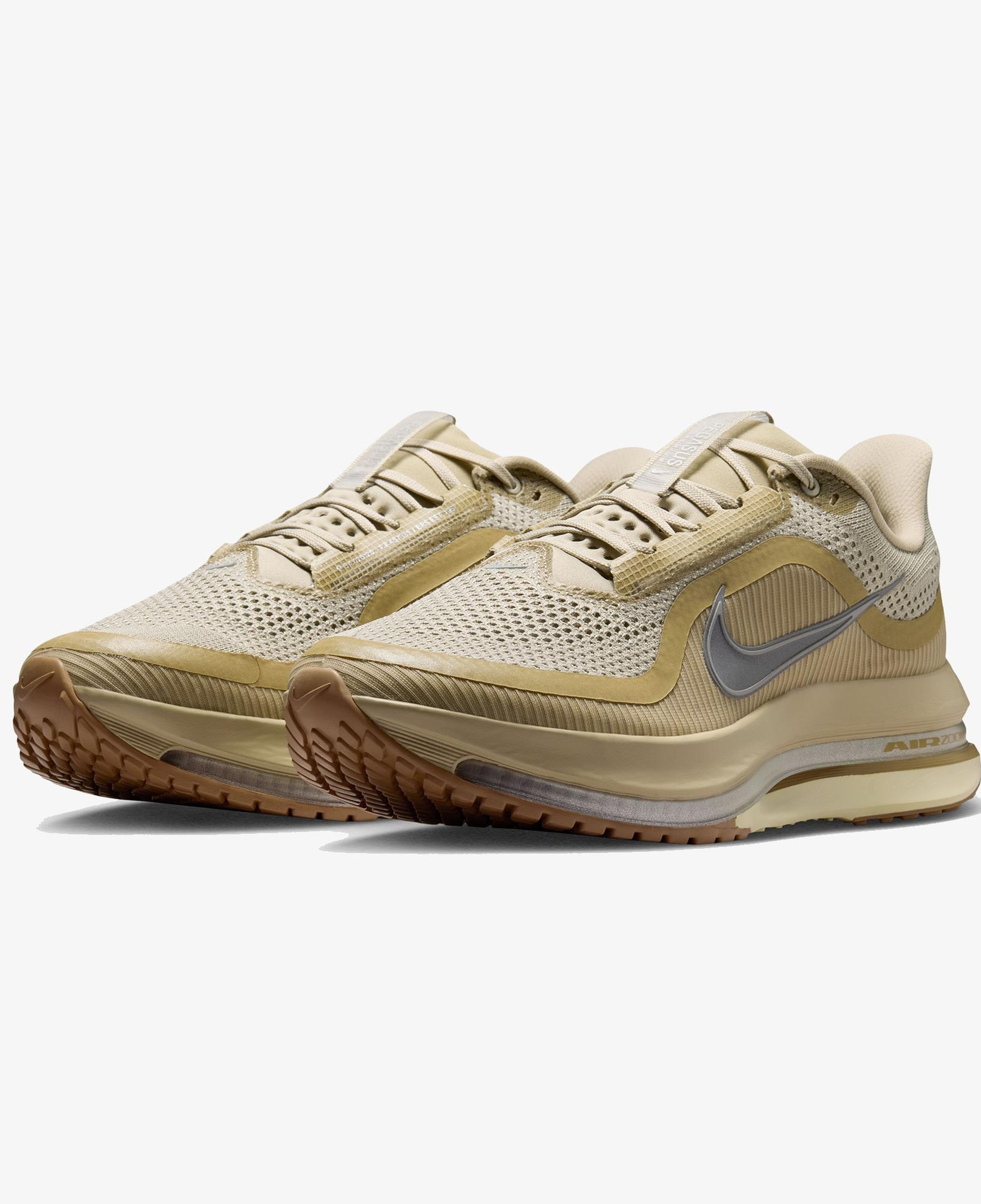 Nike Pegasus Premium Erkek Bej Koşu Ayakkabısı