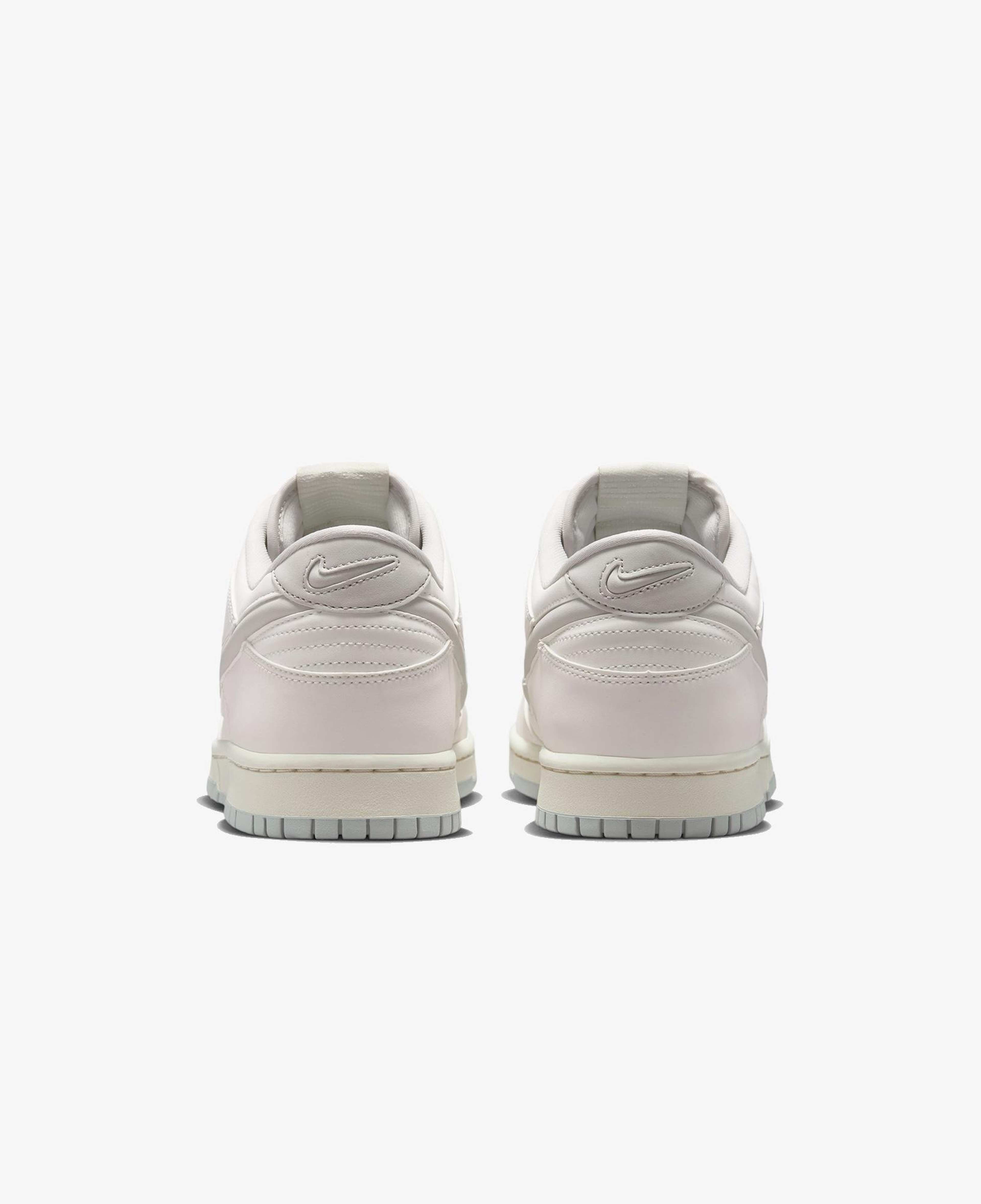 Nike Dunk Low Retro Premium Erkek Krem Rengi Spor Ayakkabı
