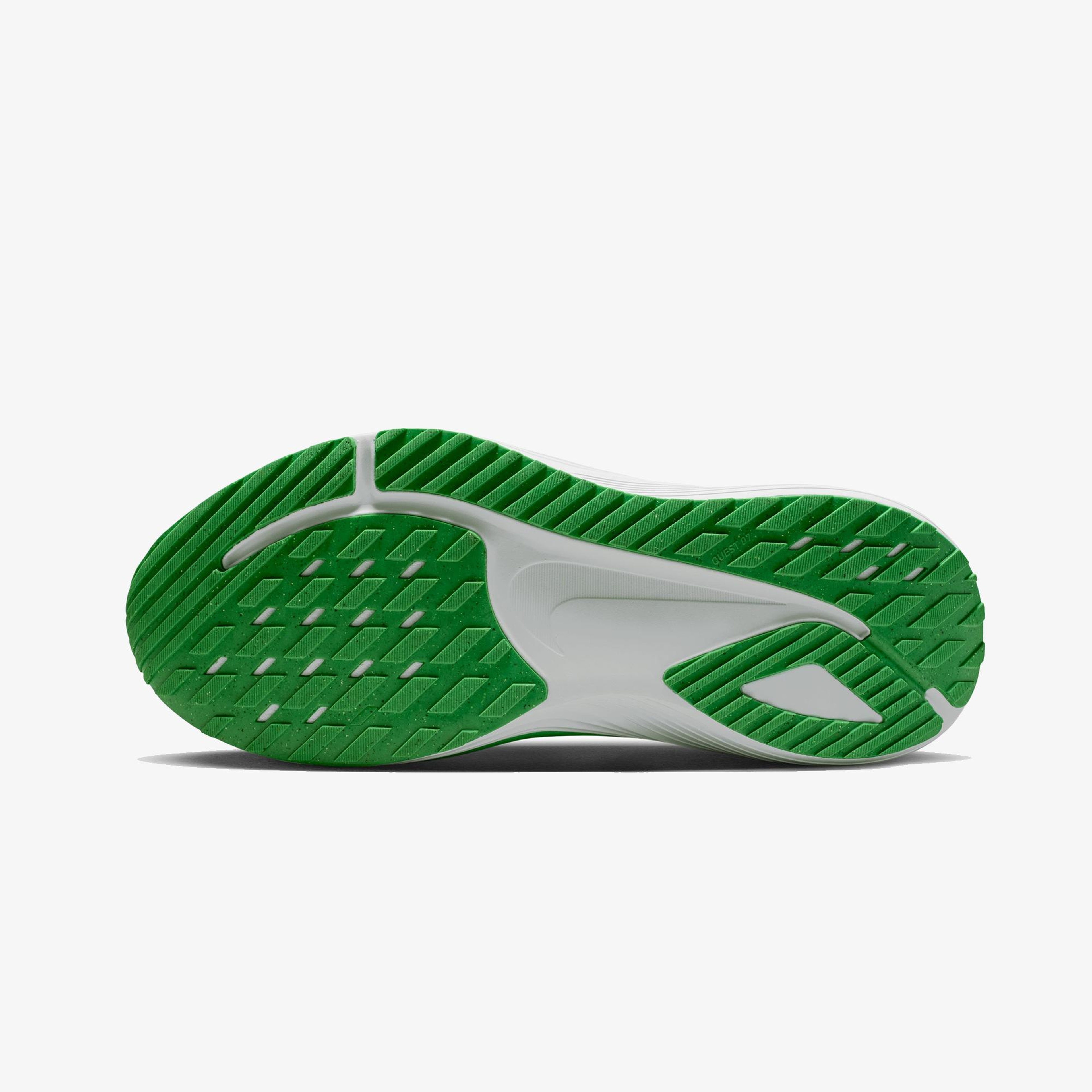 Nike Quest 7 Erkek Beyaz Koşu Ayakkabısı