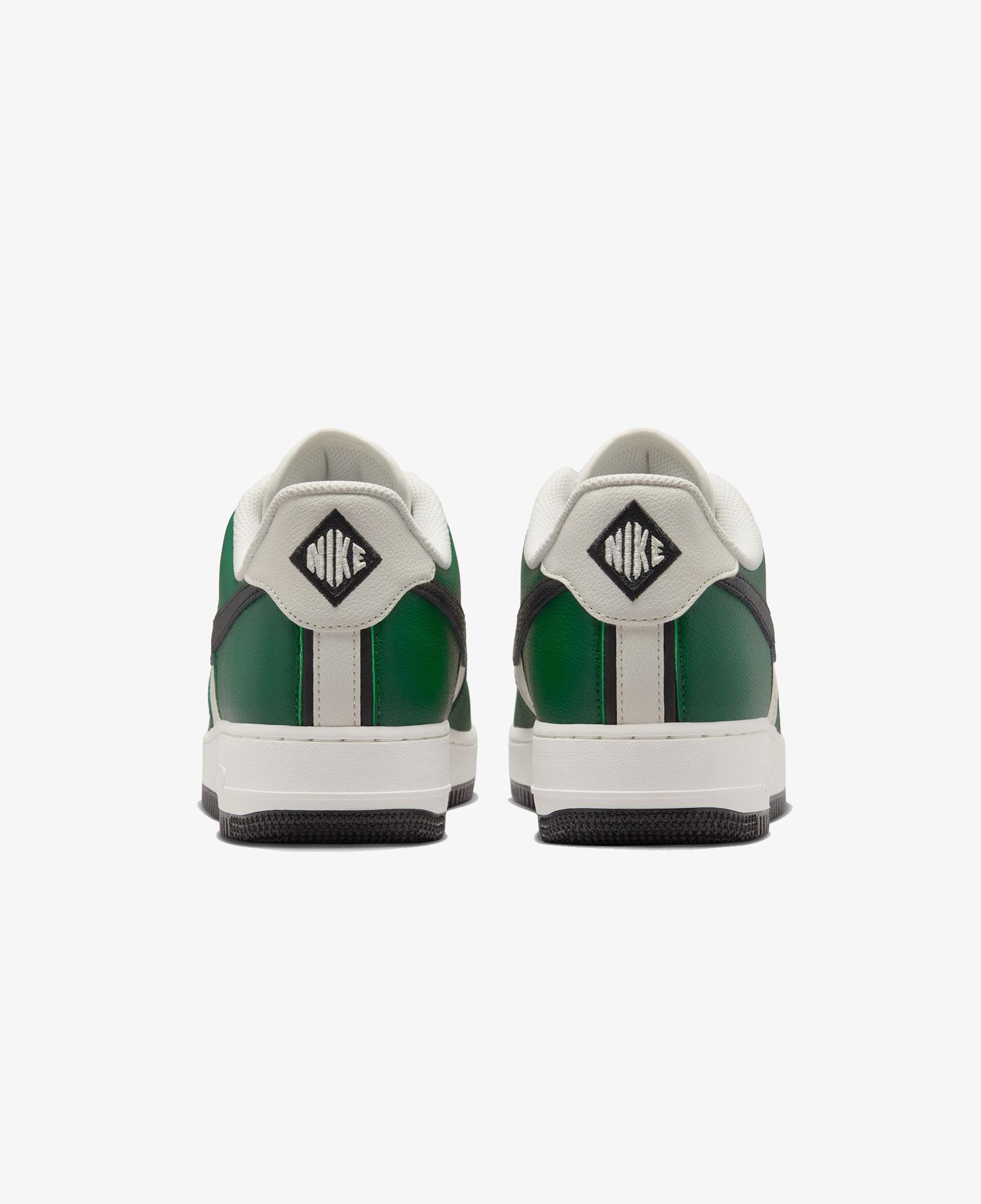 Nike Air Force 1 '07 LV8 Erkek Yeşil Spor Ayakkabı