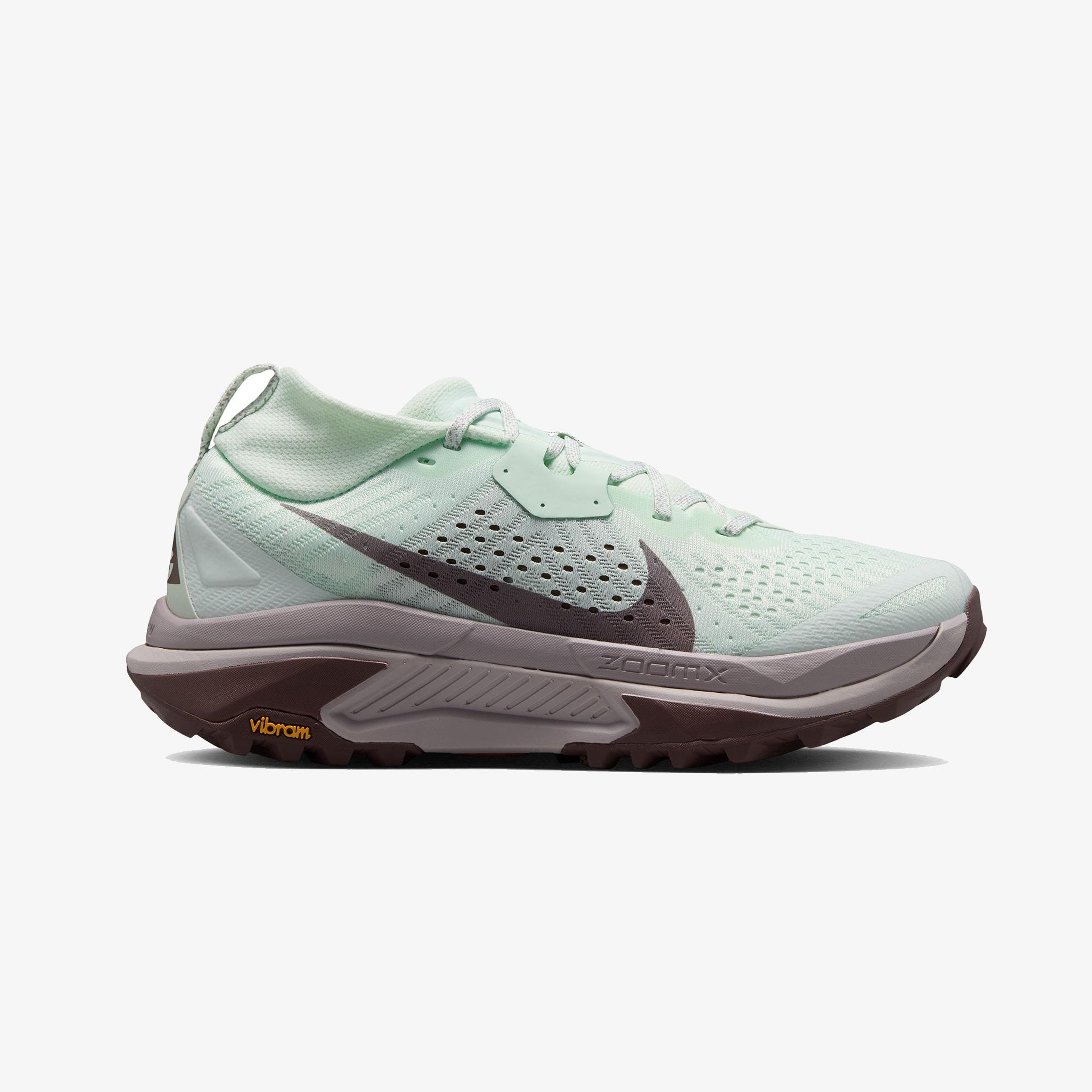 Nike ACG Zegama Trail Kadın Yeşil Koşu Ayakkabısı