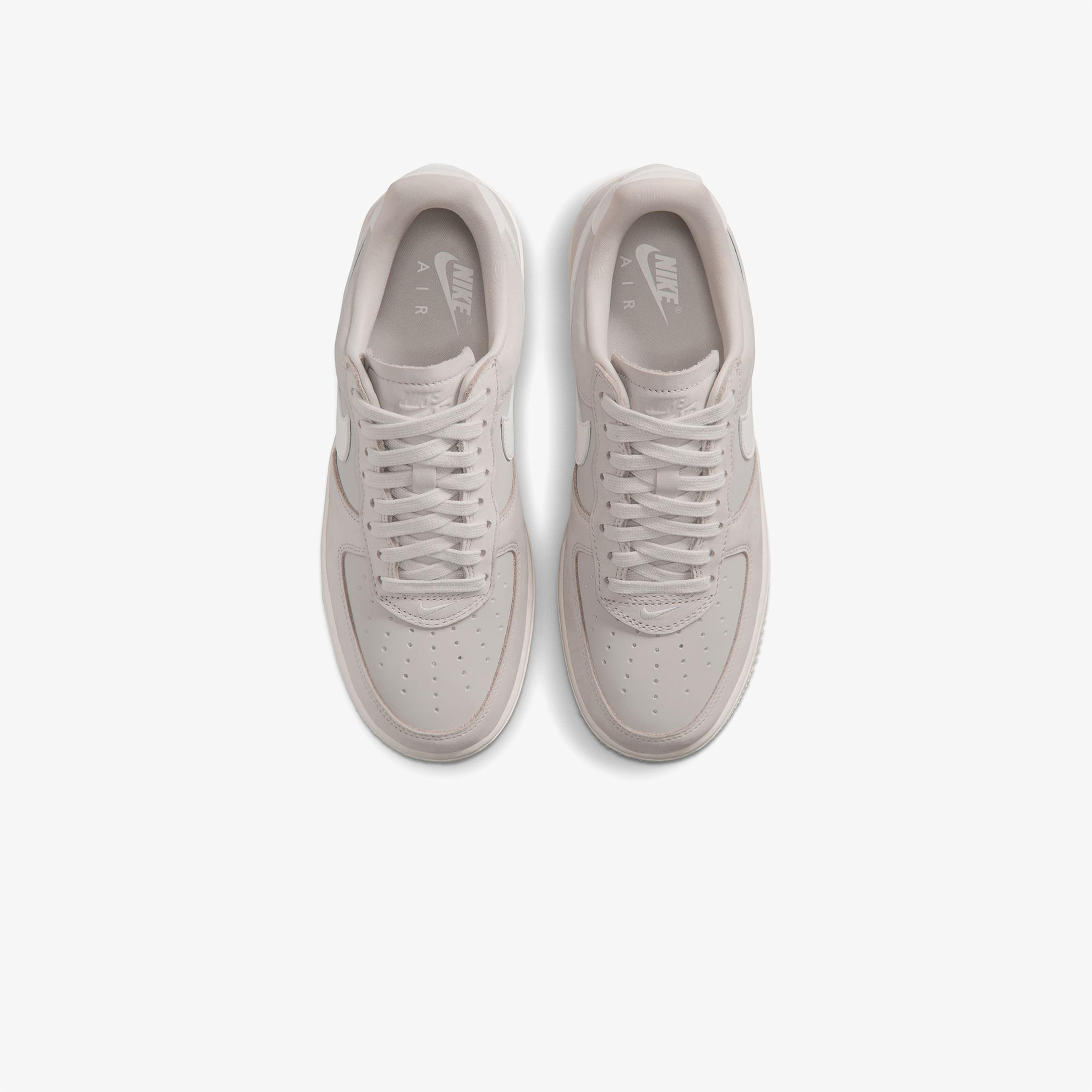 Nike Air Force 1 Retro Premium Kadın Krem Rengi Spor Ayakkabı