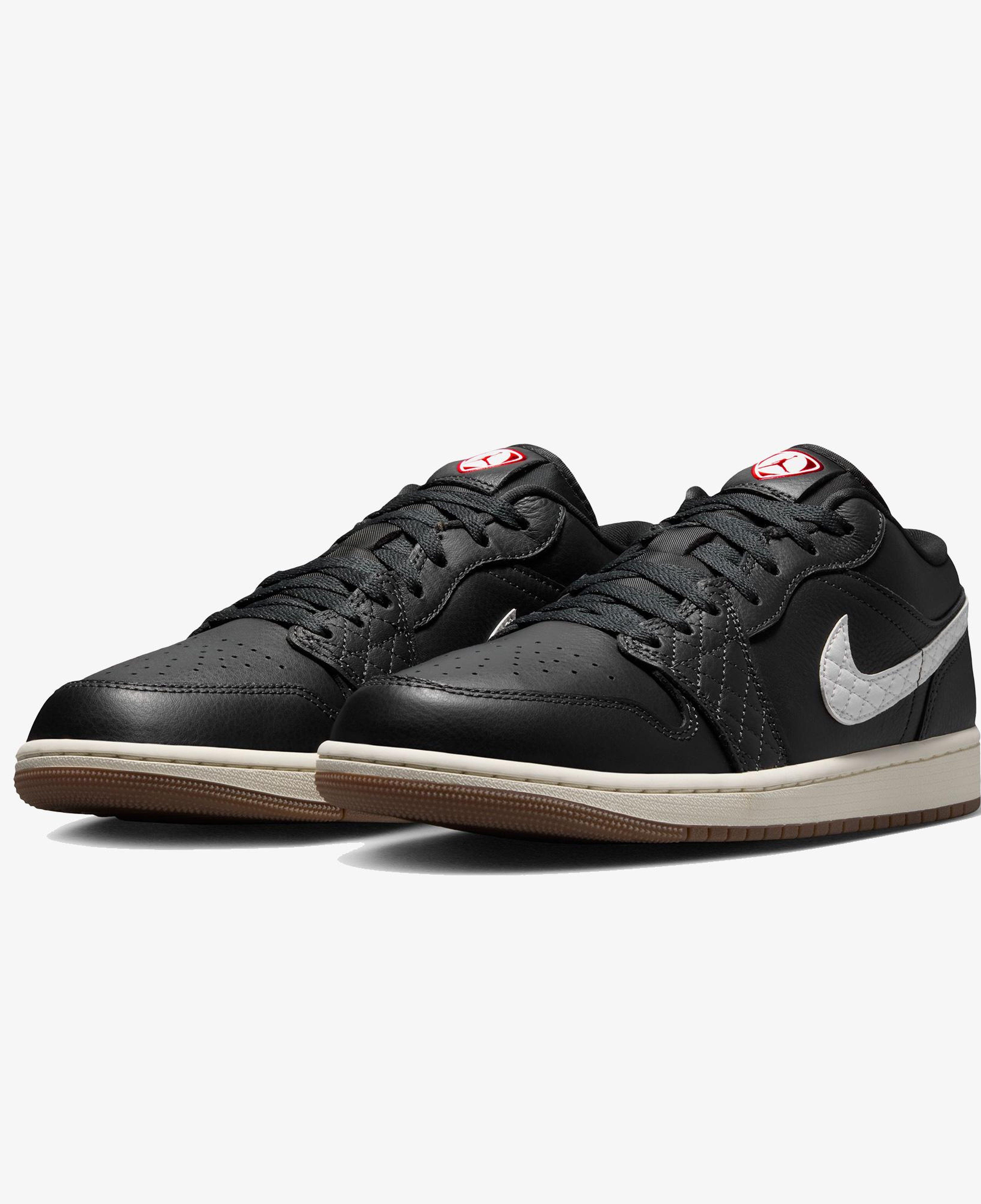Jordan Air 1 Low SE Erkek Siyah Spor Ayakkabı