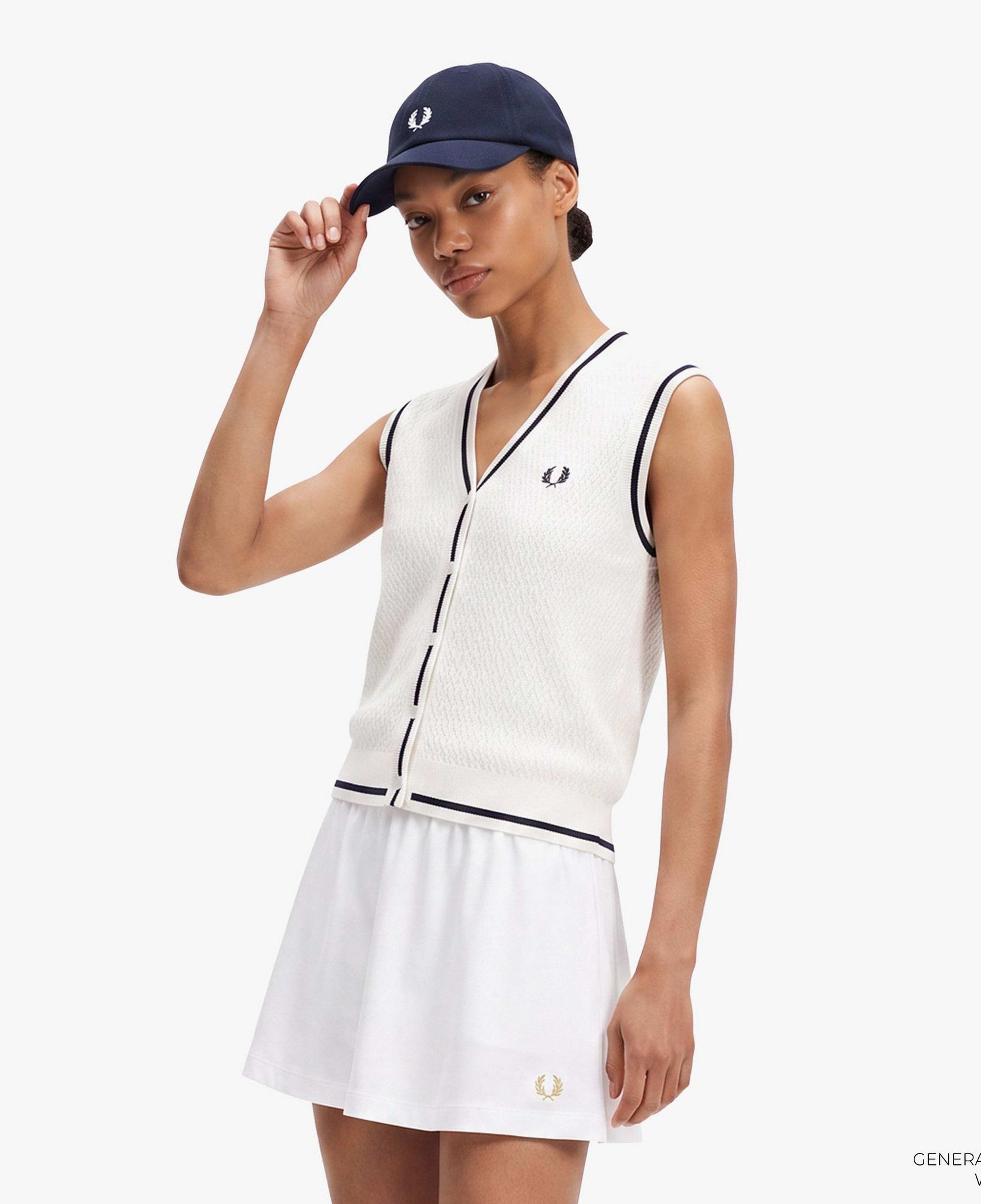 Fred Perry Kadın Beyaz Yelek