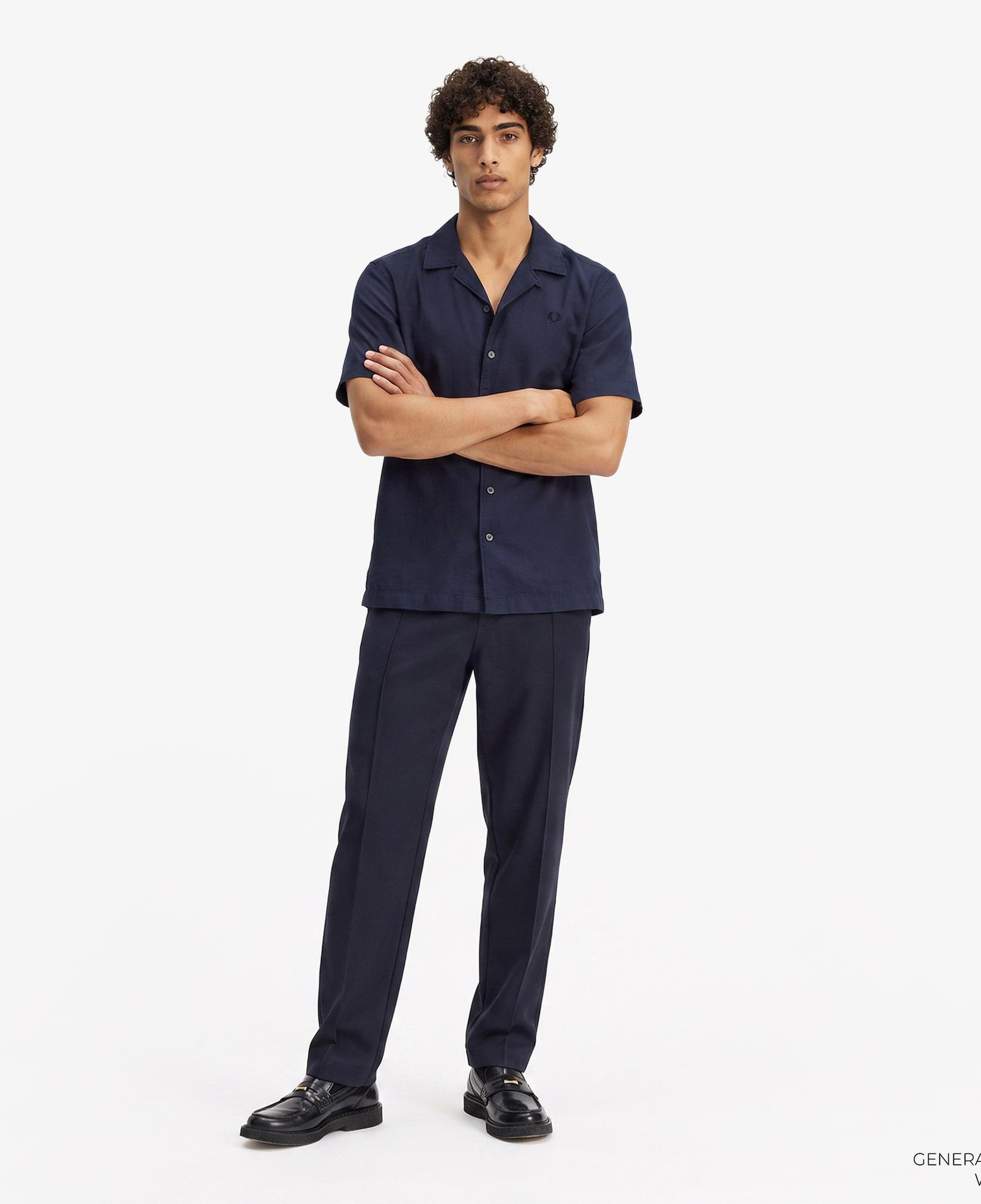 Fred Perry Keten Karışımlı Revere Collar Erkek Koyu Mavi Gömlek
