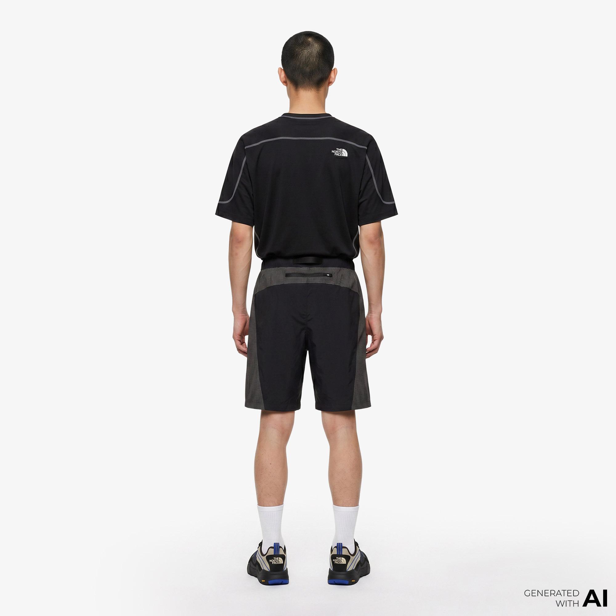 The North Face Nse Belted Erkek Siyah Şort