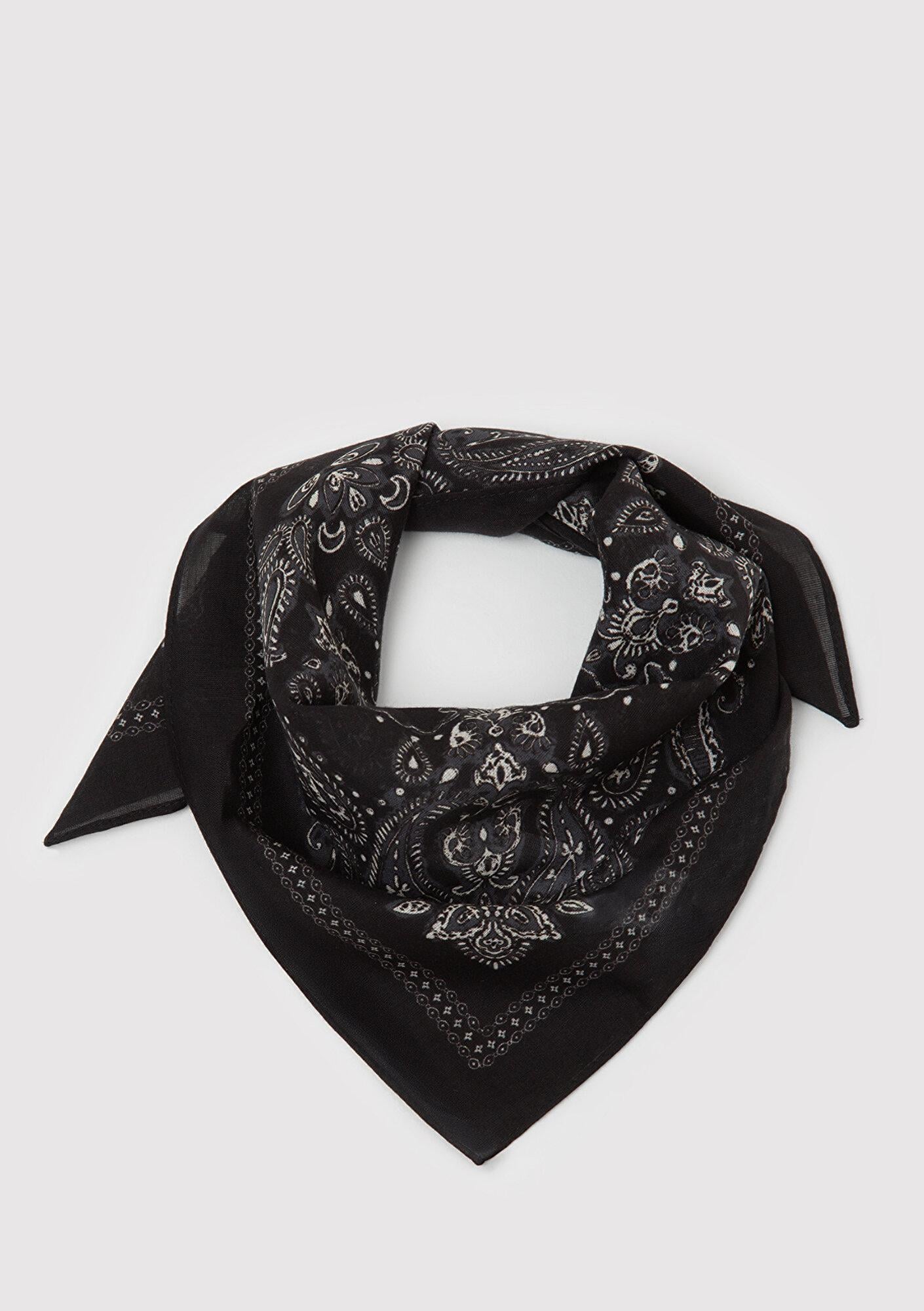 Mavi Şal Desenli Siyah Bandana 1914014-900