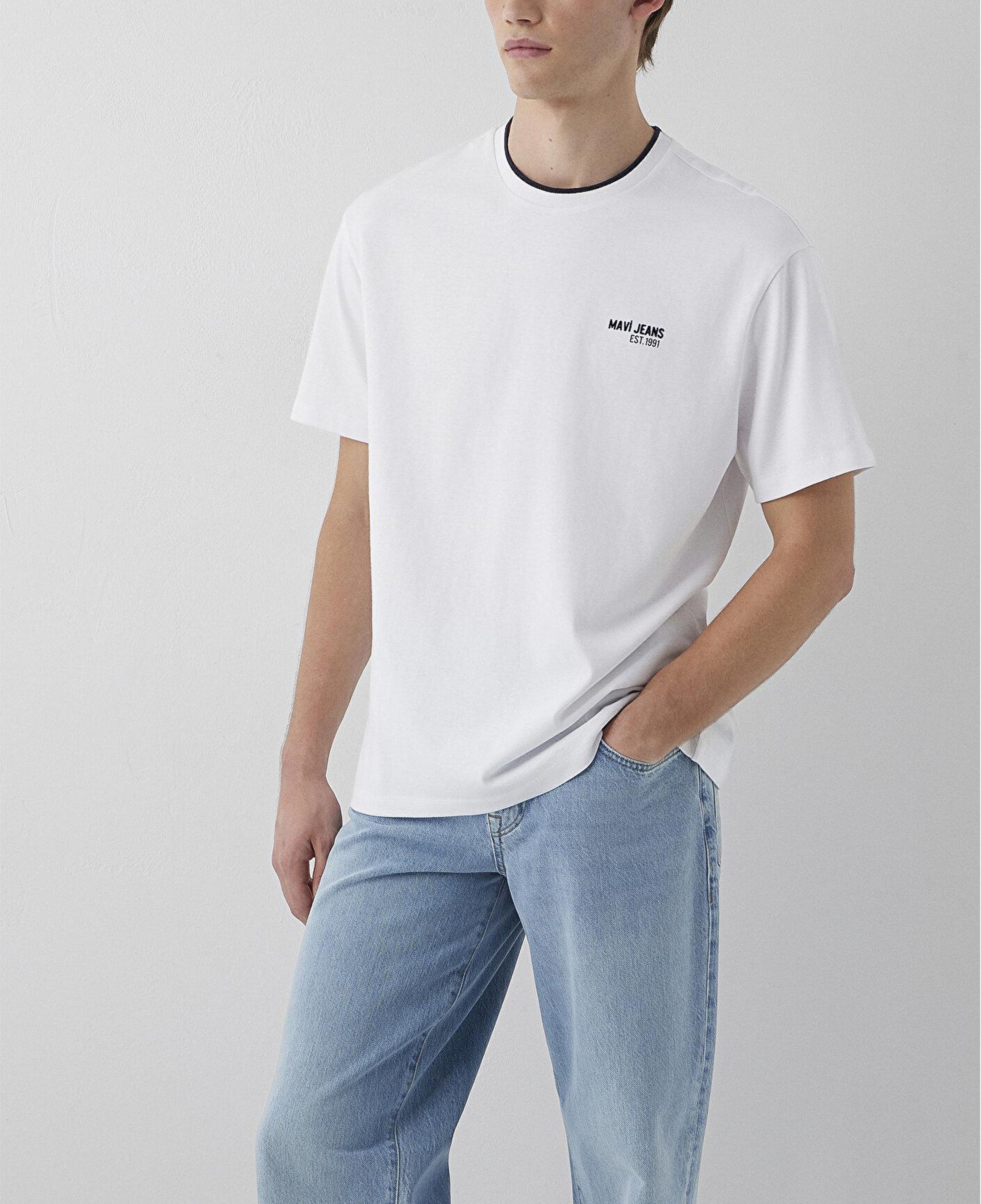 Mavi Mavi Jeans Beyaz Tişört Loose Fit / Bol Rahat Kesim 0613498-620