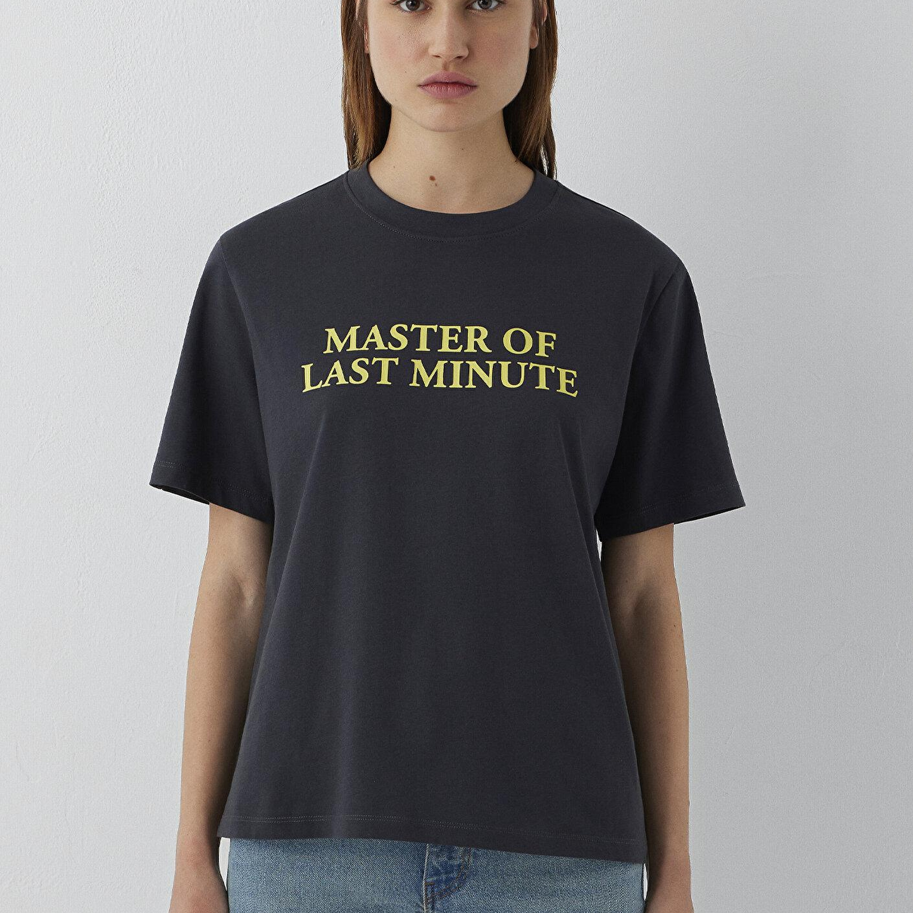Mavi Slogan Baskılı Antrasit Tişört Regular Fit / Normal Kesim 1614145-70087