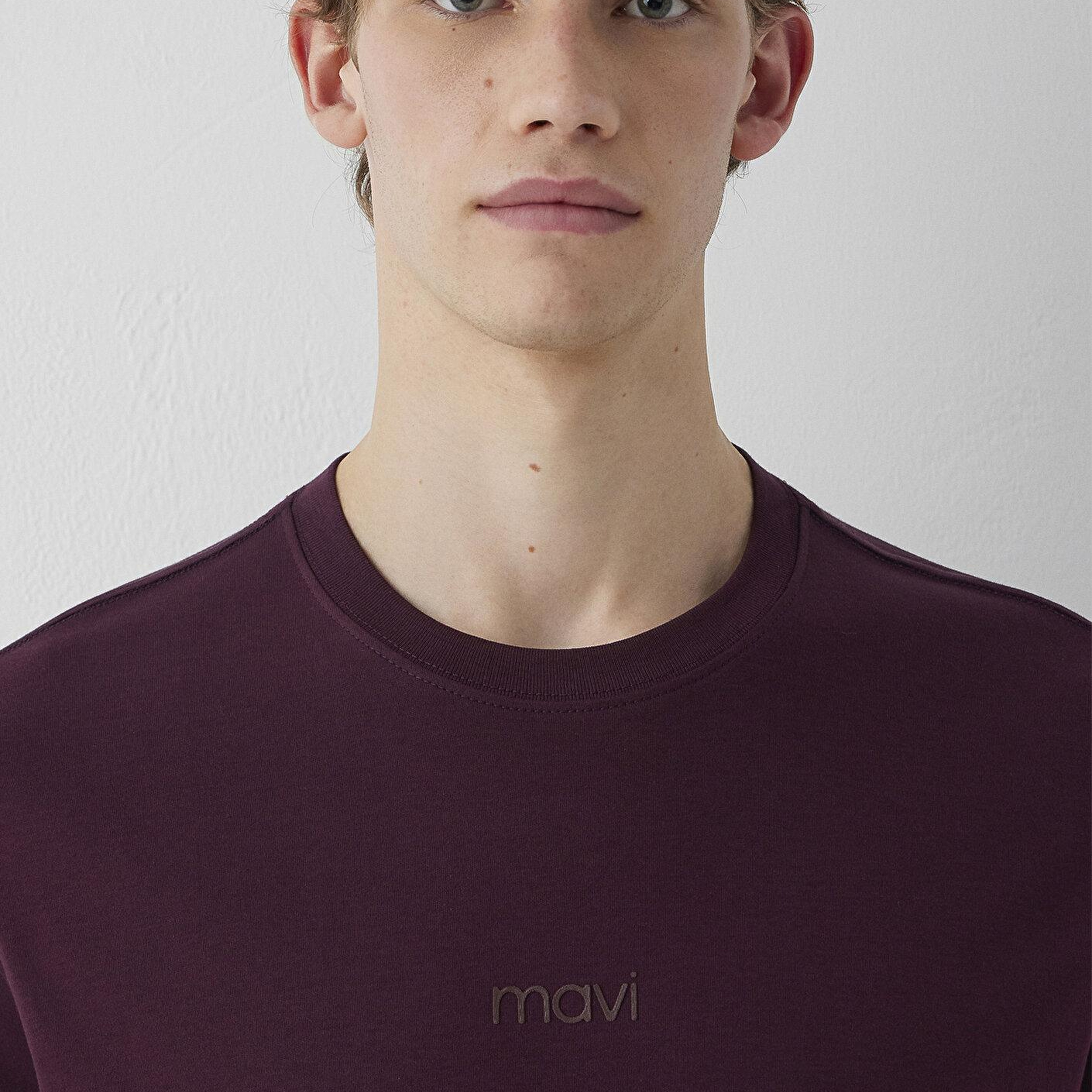 Mavi Mavi Logo Bordo Basic İnterlok Tişört Loose Fit / Bol Rahat Kesim 0613102-70434