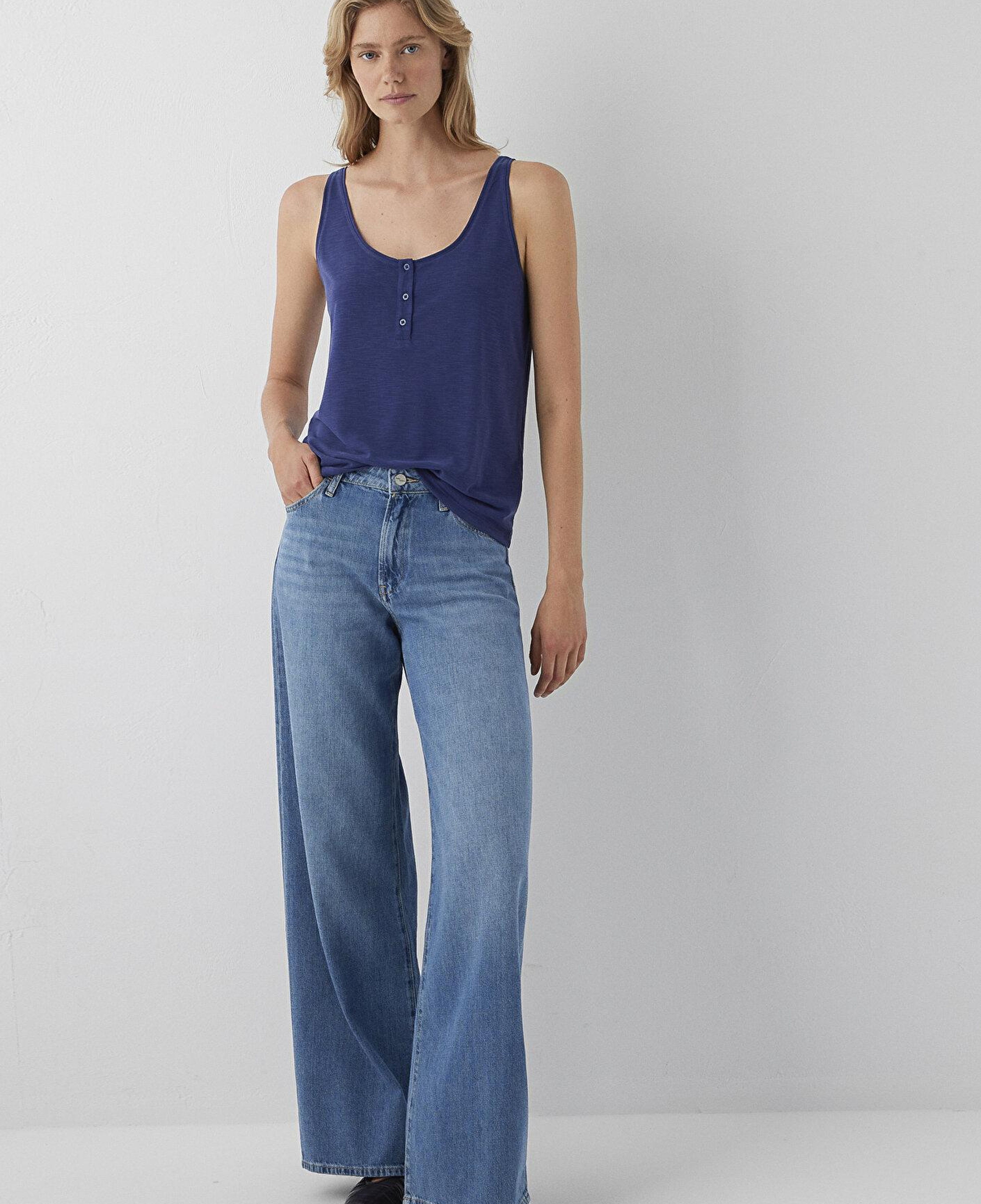 Mavi Düğmeli Mavi Atlet Slim Fit / Dar Kesim 1613339-90698