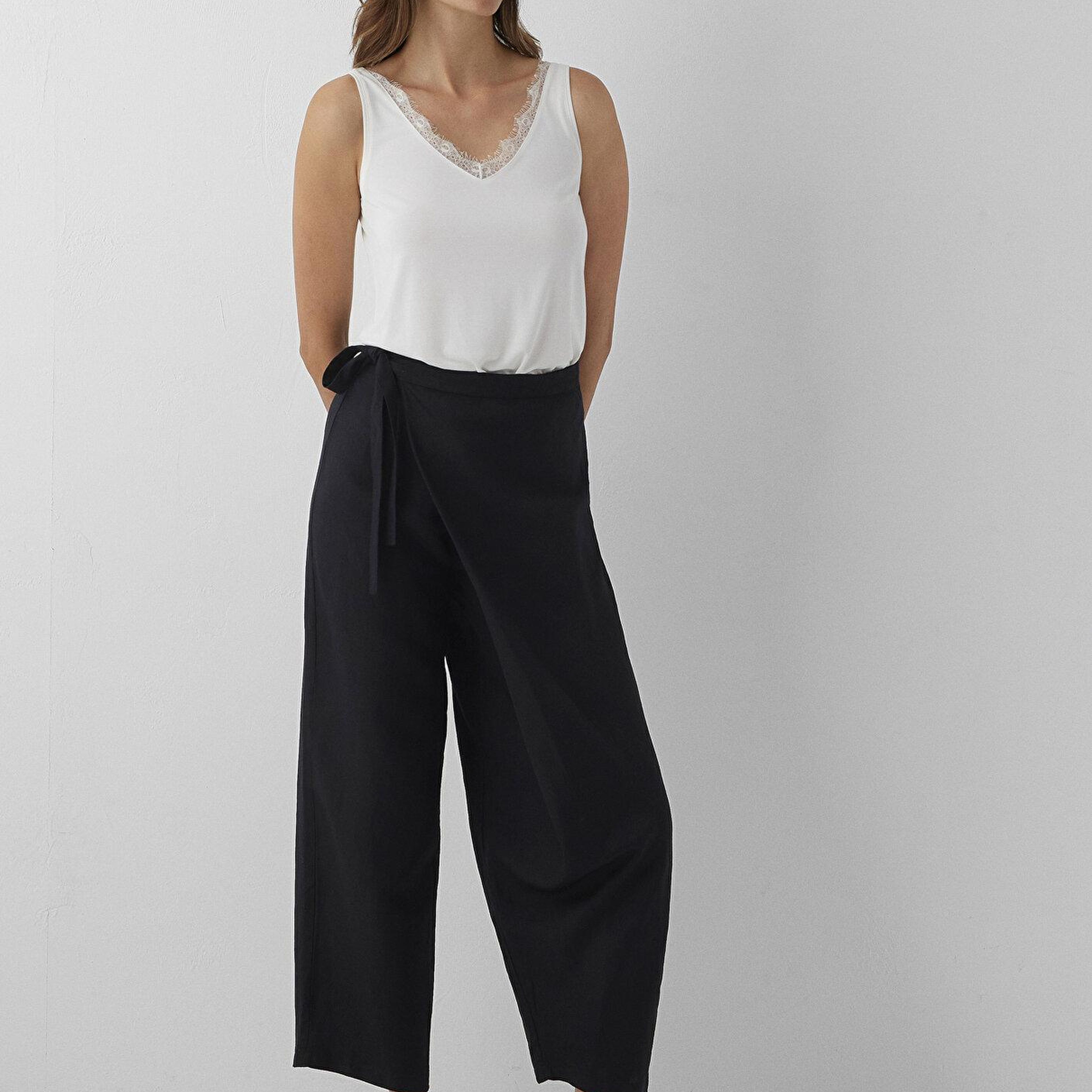 Mavi Siyah Pantolon 1022842-900