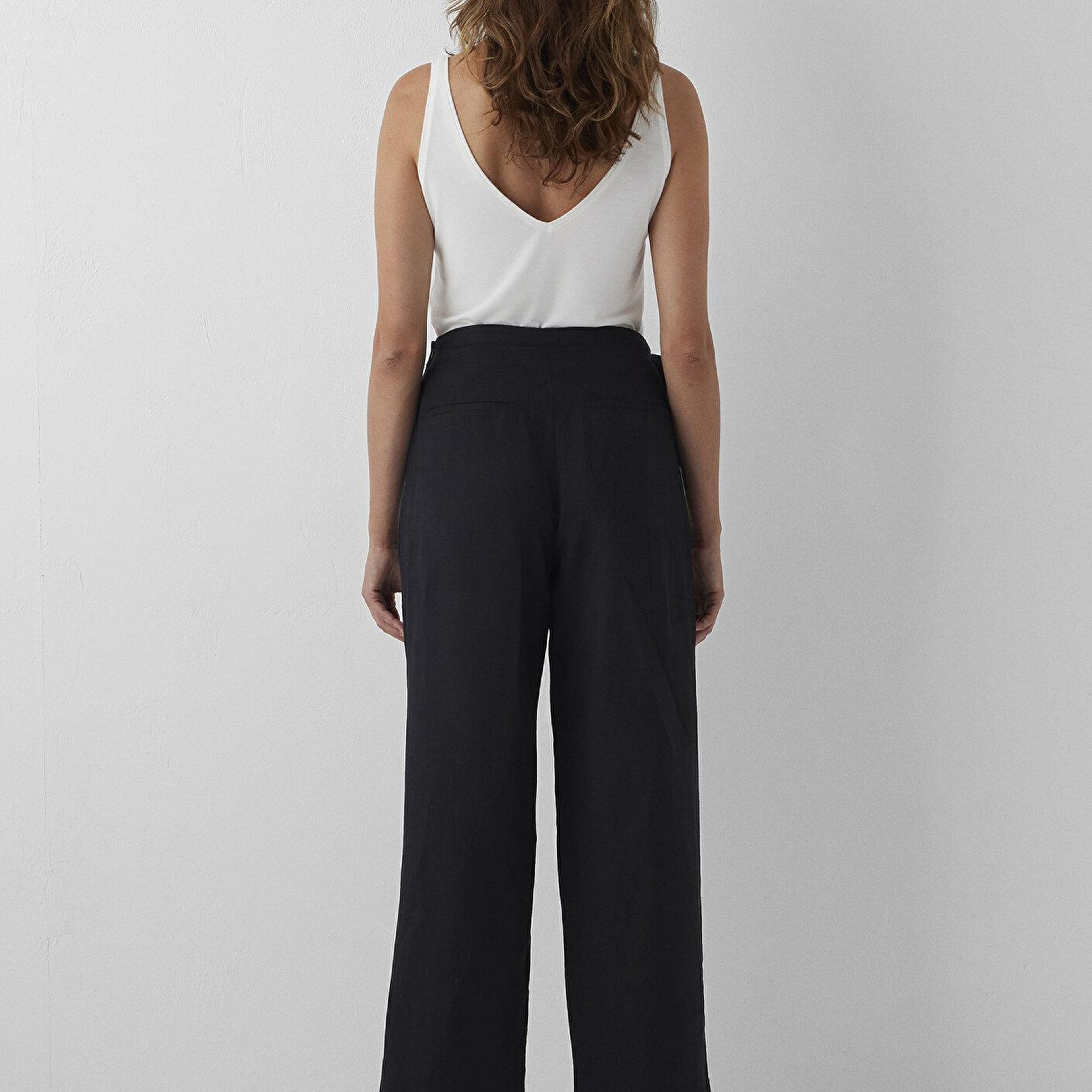 Mavi Siyah Pantolon 1022842-900