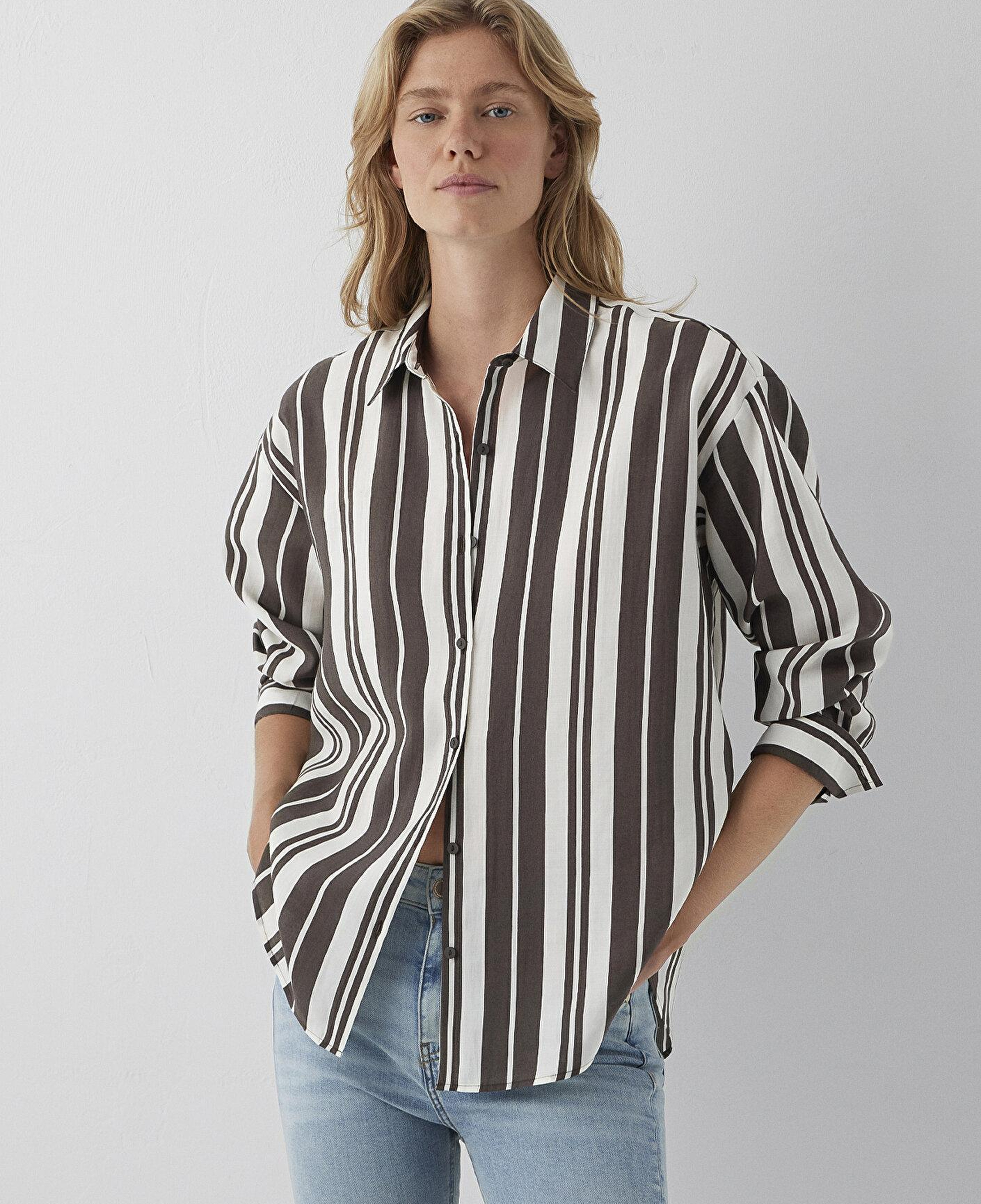 Mavi Çizgili Kahverengi Gömlek Loose Fit / Bol Rahat Kesim 1220395-A6726