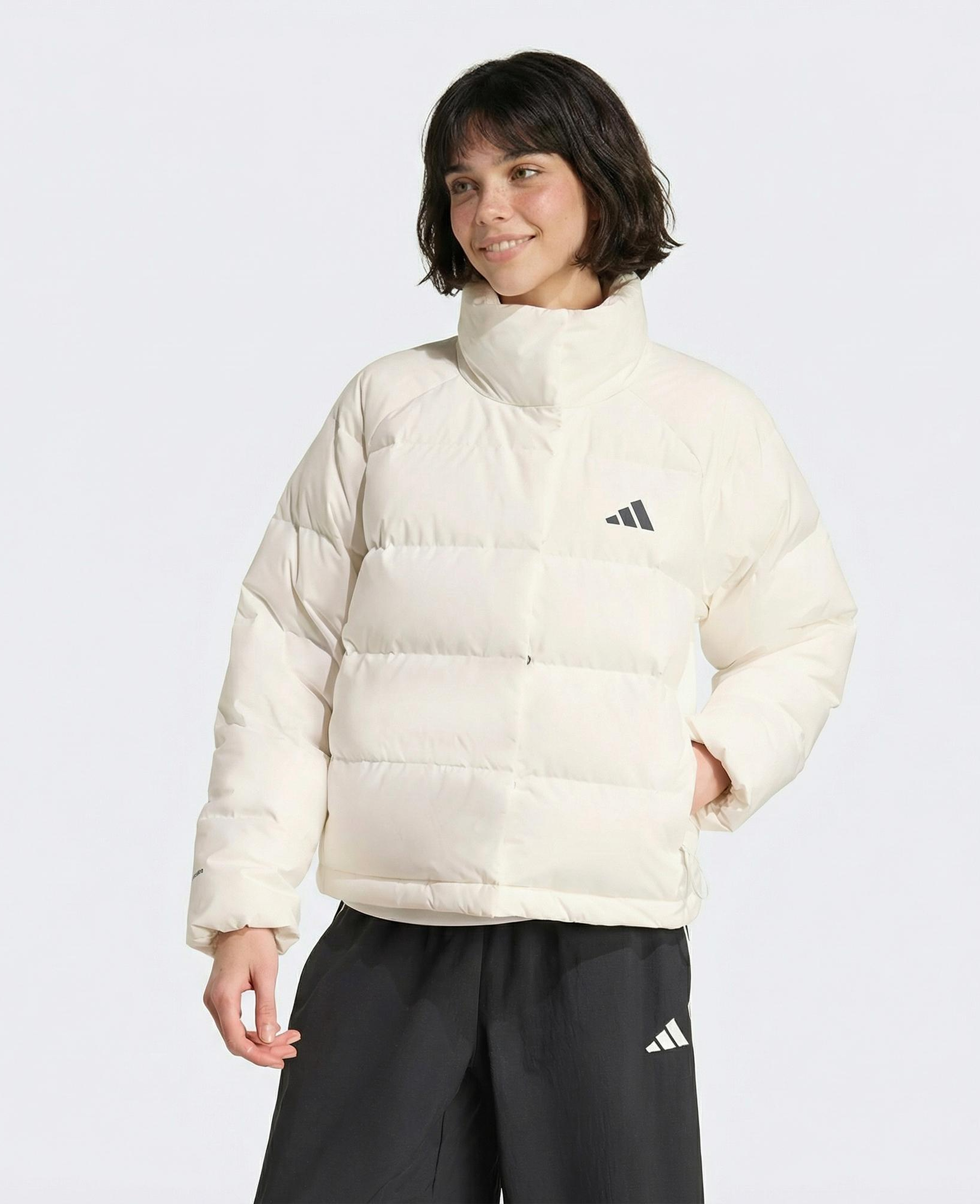 adidas Helionic Relaxed Kadın Beyaz Mont