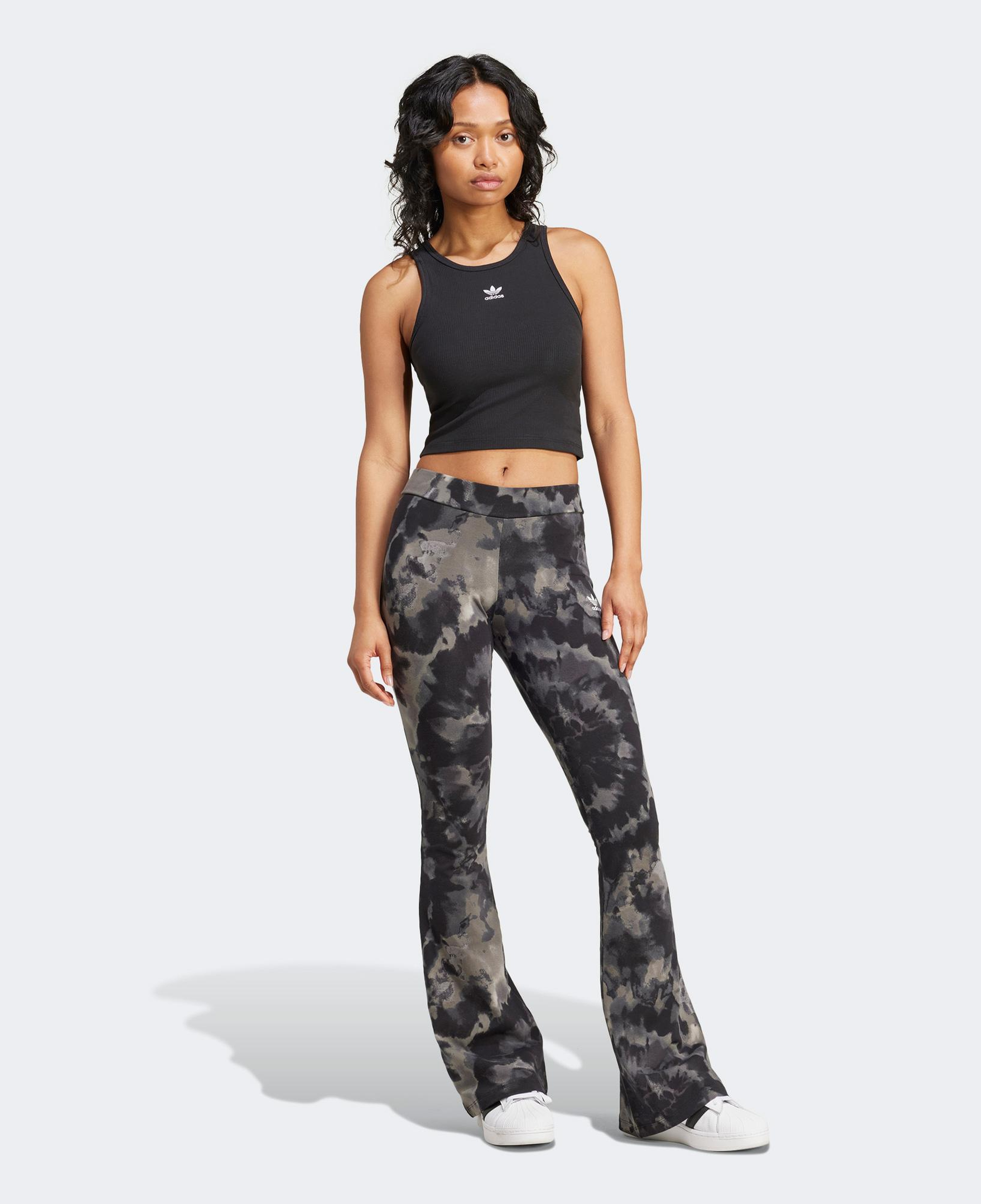 adidas Essentials Ribbed Kadın Siyah Crop Top