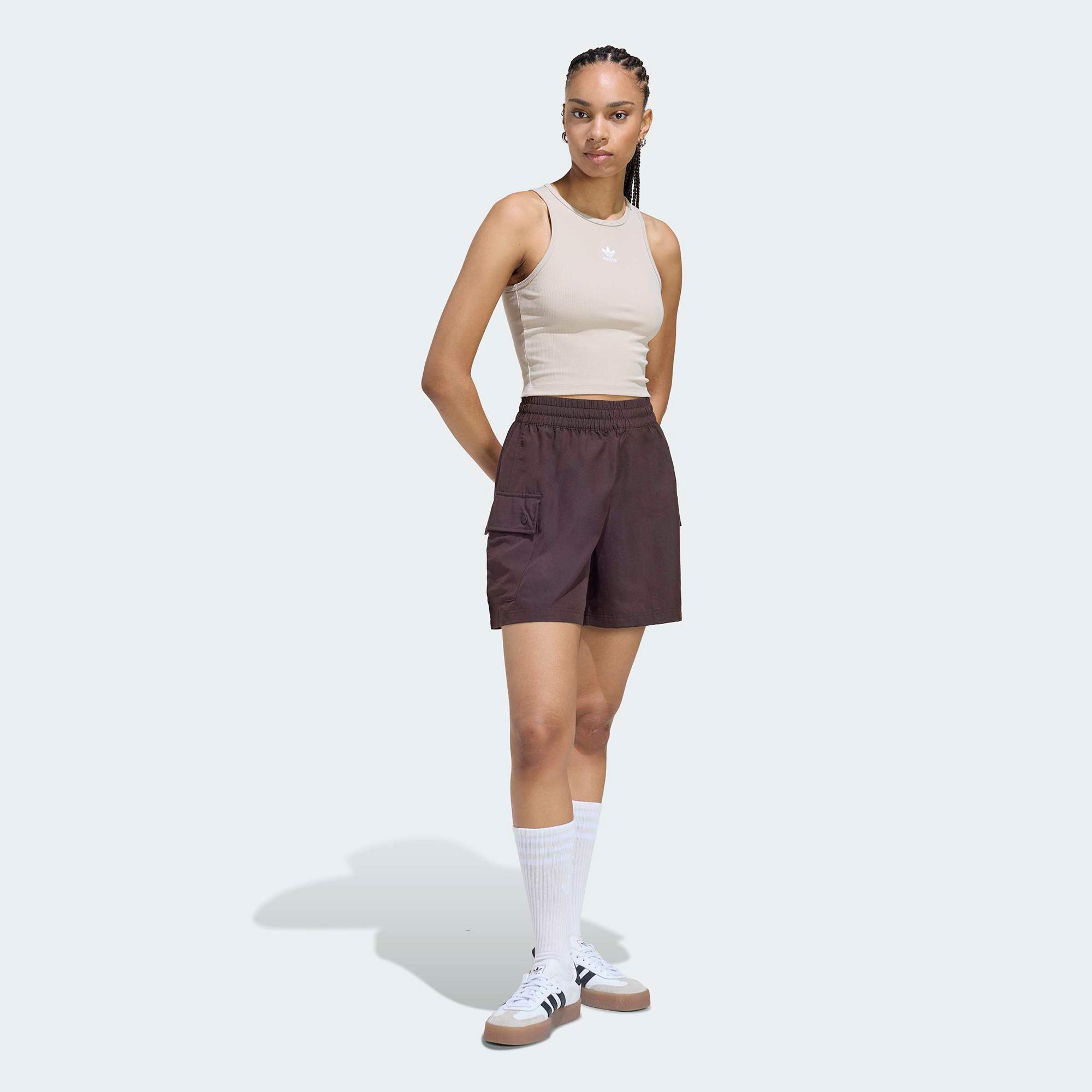 adidas Essentials Ribbed Kadın Bej Crop Top