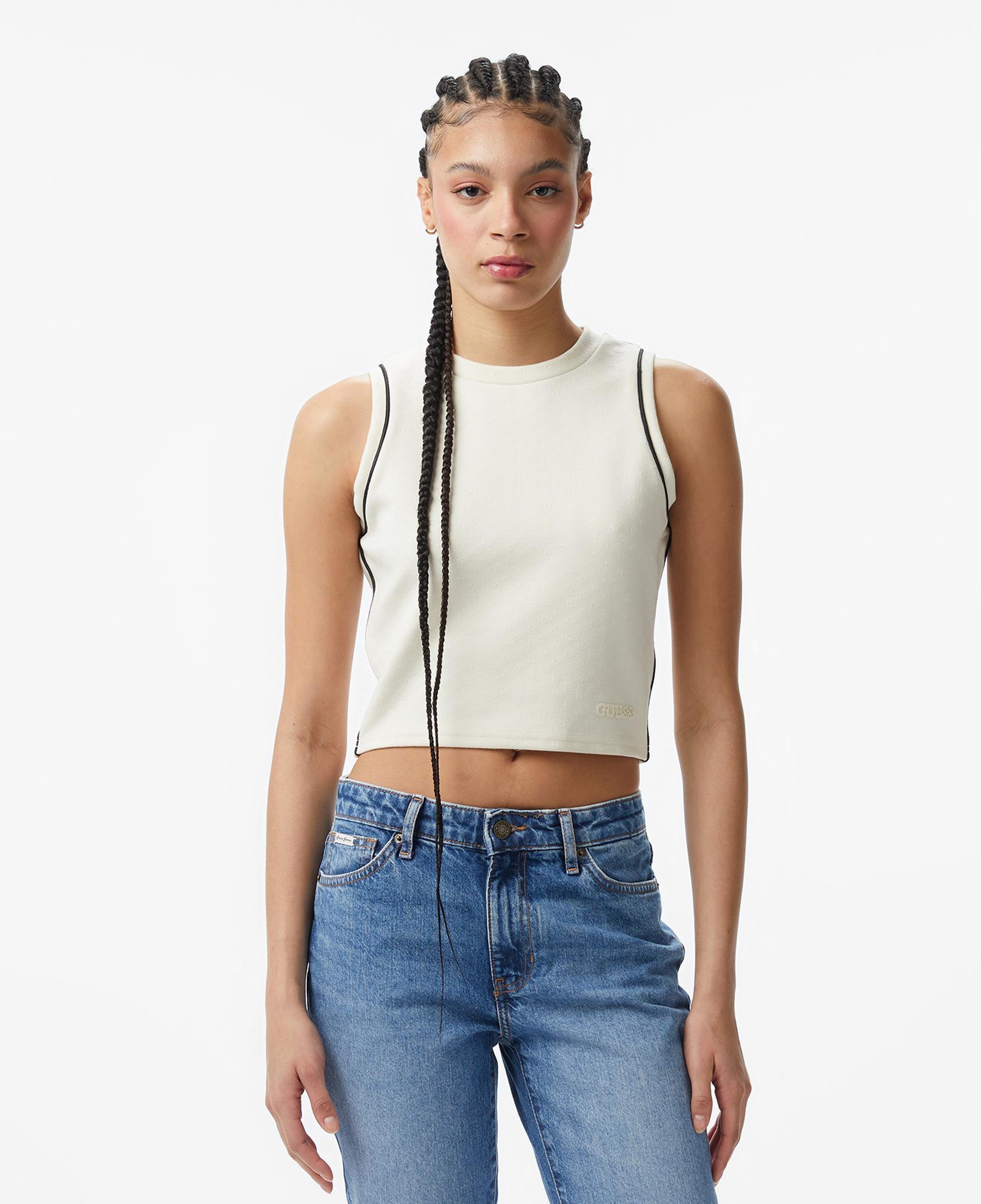 Guess Clara Aktif Kadın Beyaz Crop Top