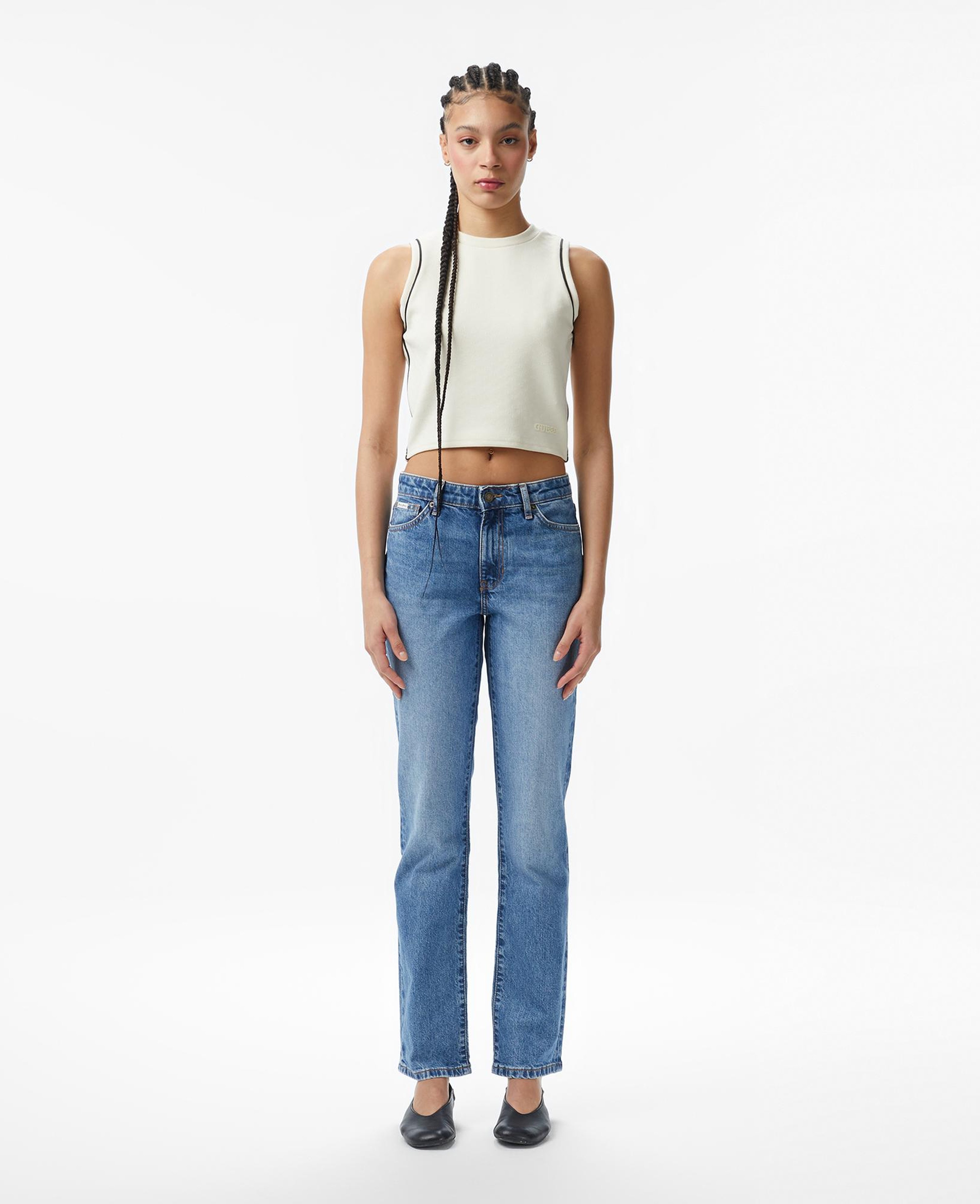Guess Clara Aktif Kadın Beyaz Crop Top