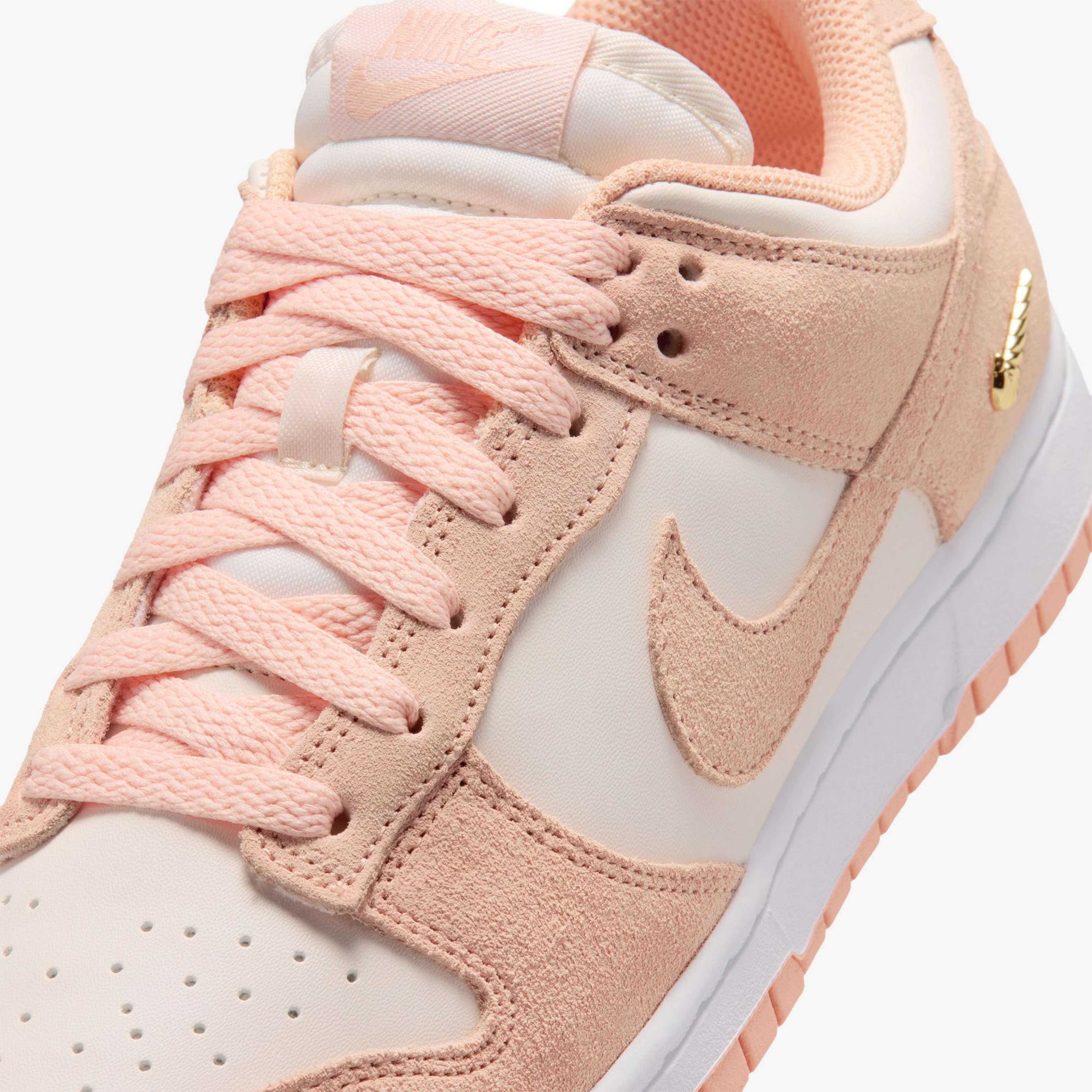 Nike Dunk Low Suede Kadın Pembe Spor Ayakkabı