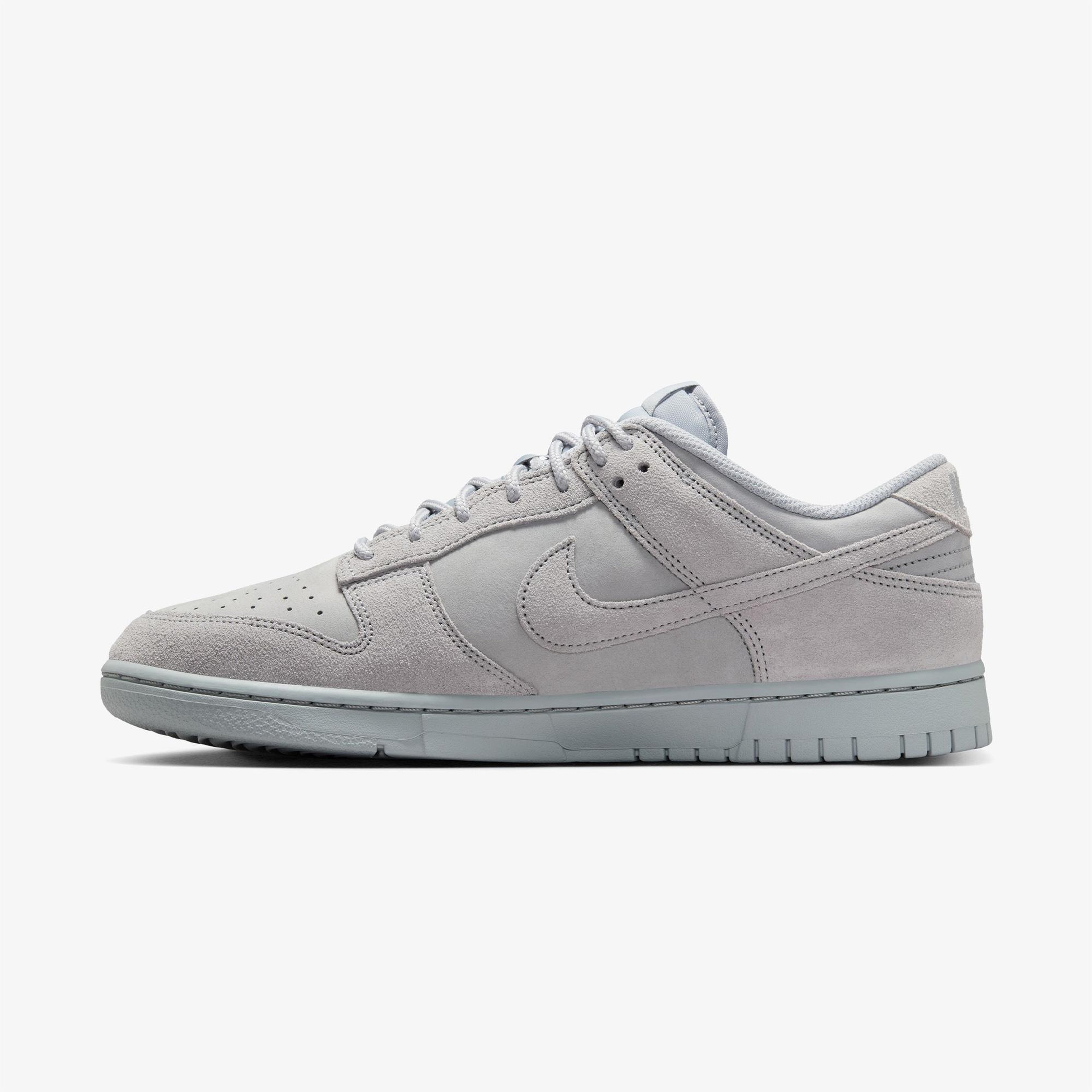 Nike Dunk Low Retro SE Erkek Gri Spor Ayakkabı