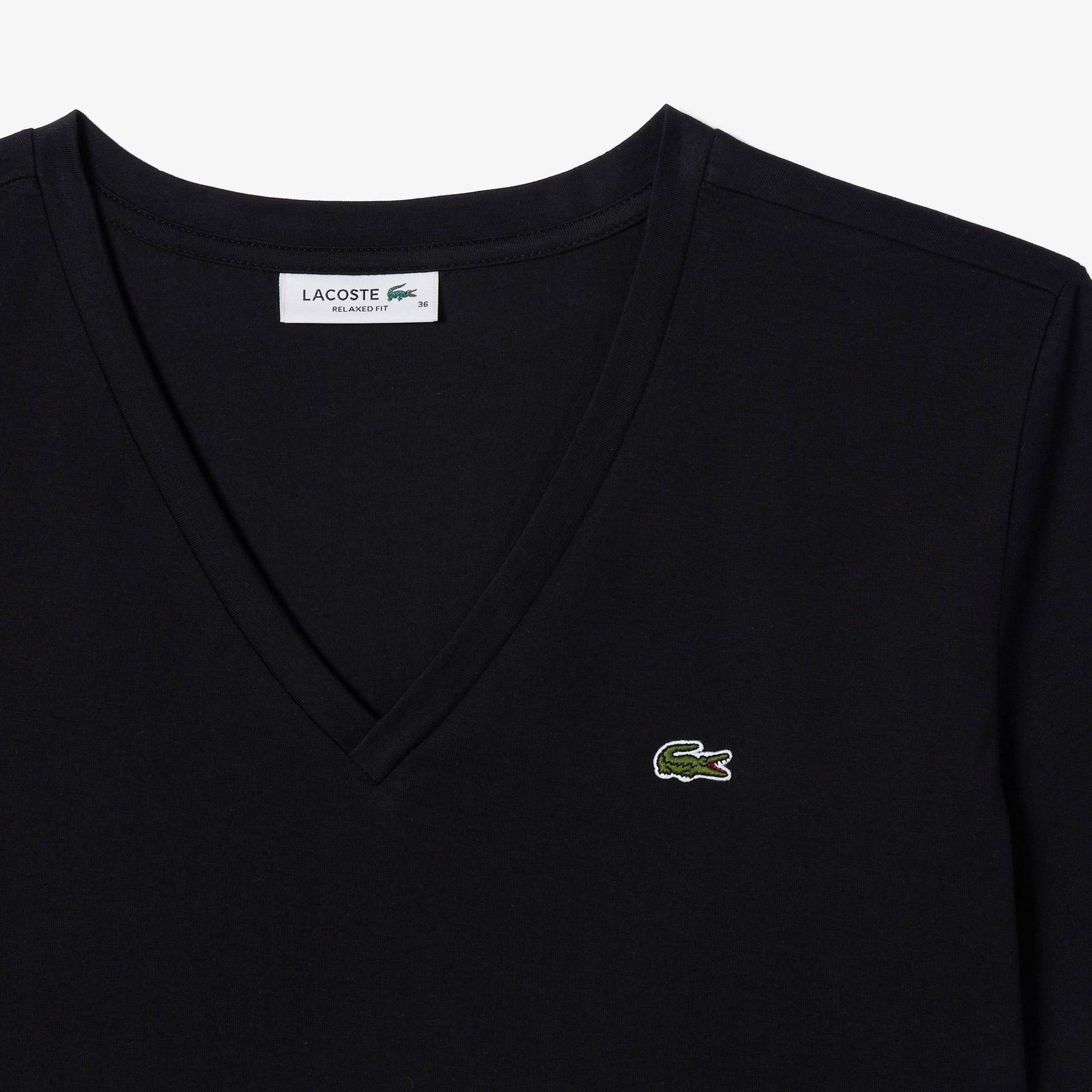Kadın Relaxed Fit V Yaka Siyah T-Shirt