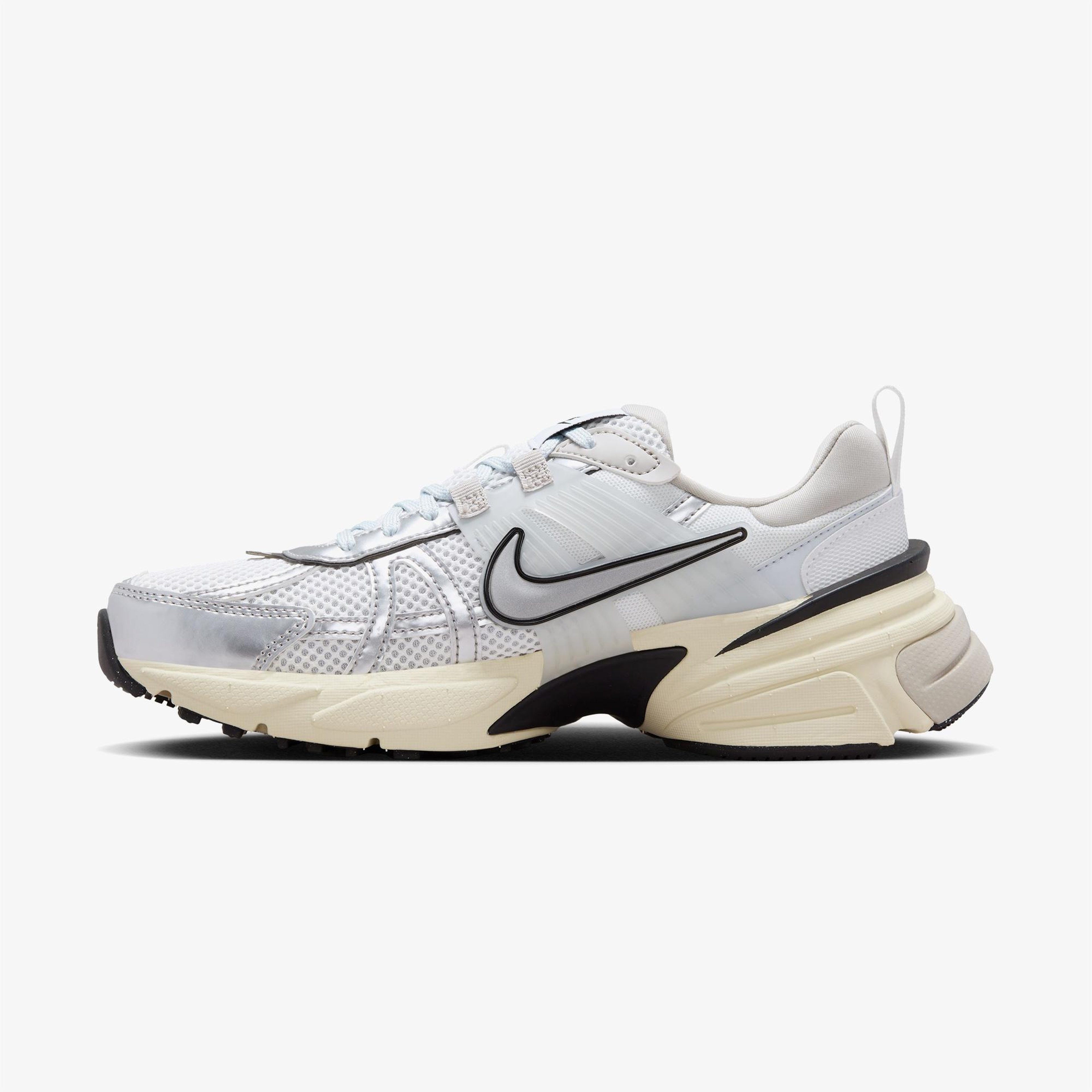 Nike V2K Run Unisex Gri Spor Ayakkabı