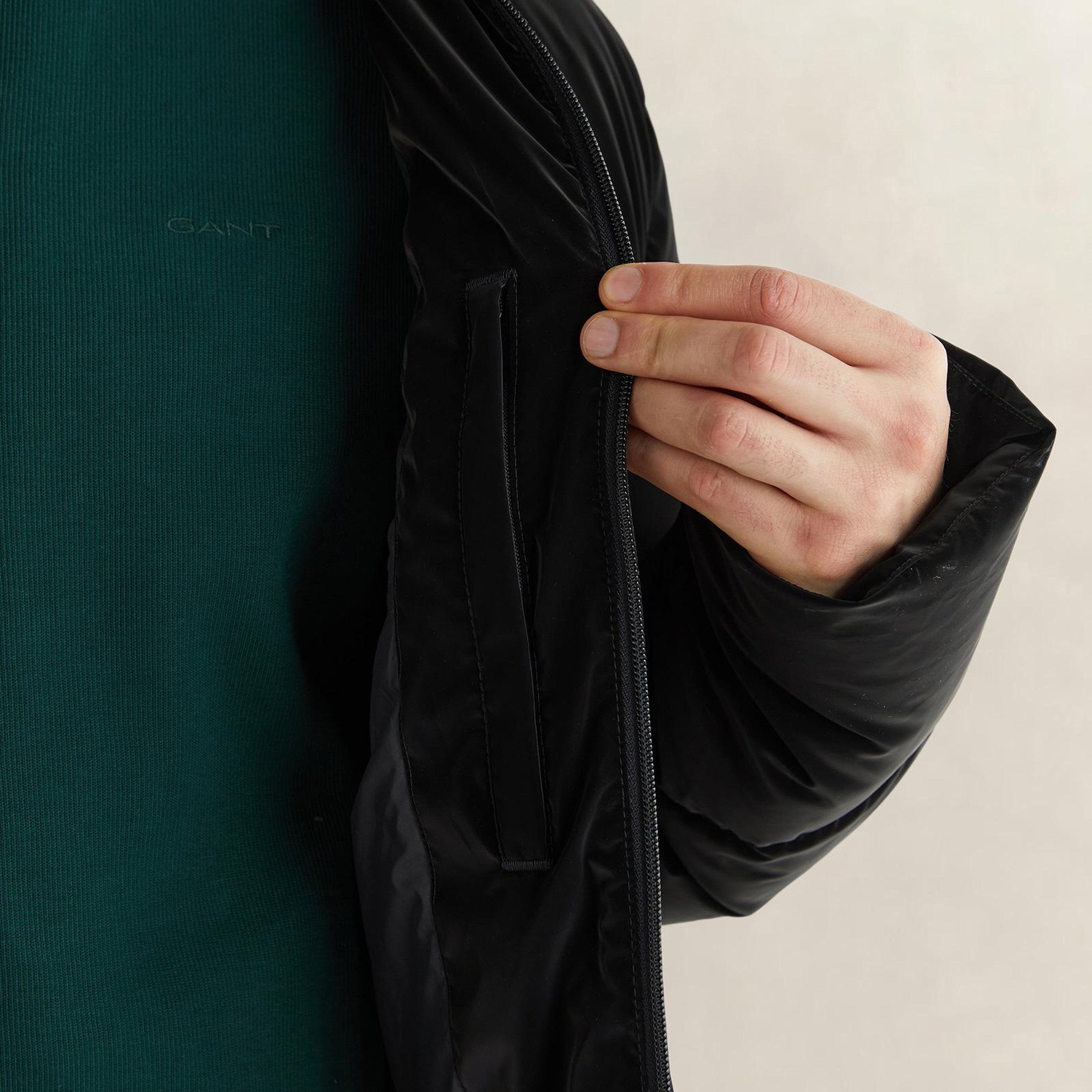 GANT Erkek Siyah Regular Fit Fermuarlı Mont