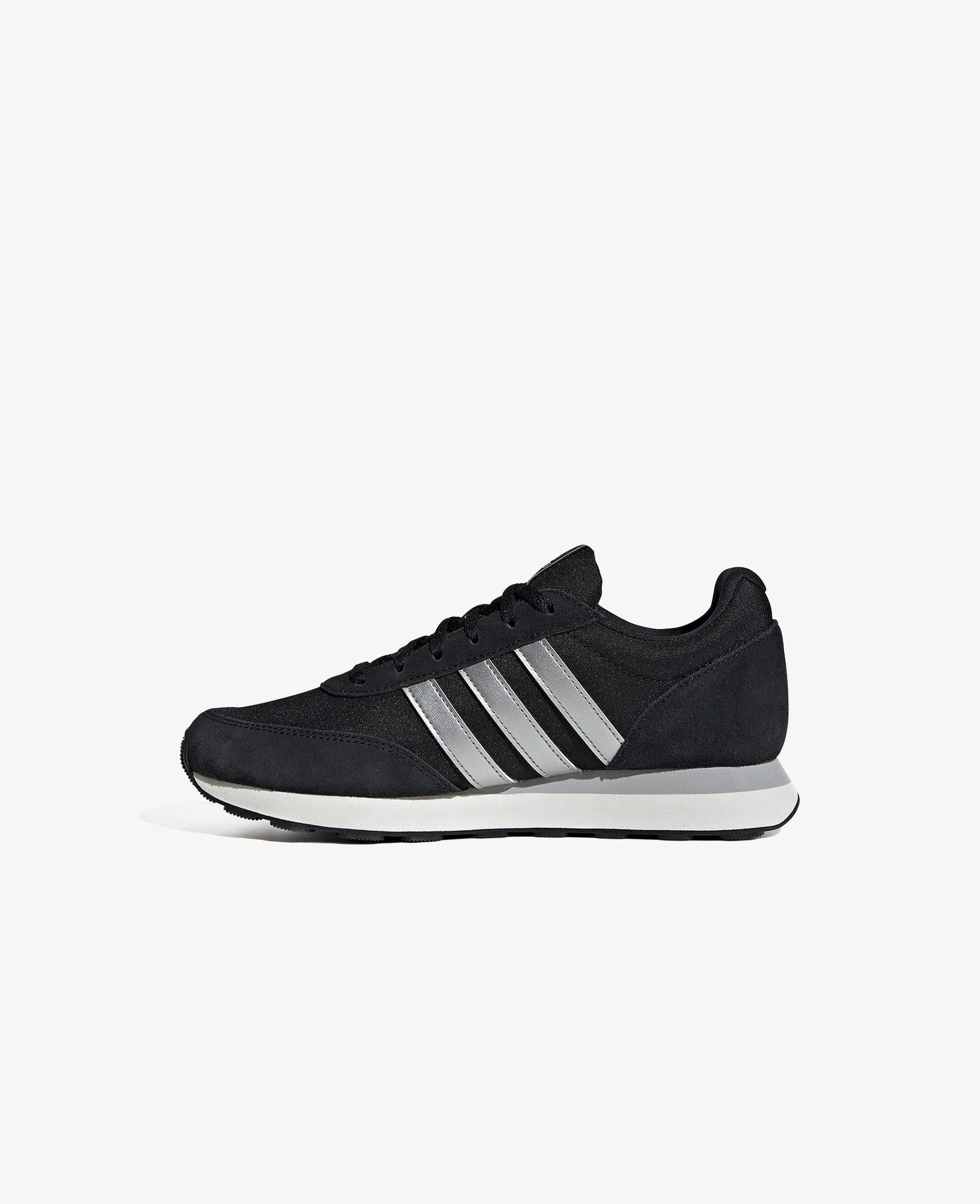 adidas Run 60S 3.0 Kadın Siyah Koşu Ayakkabısı