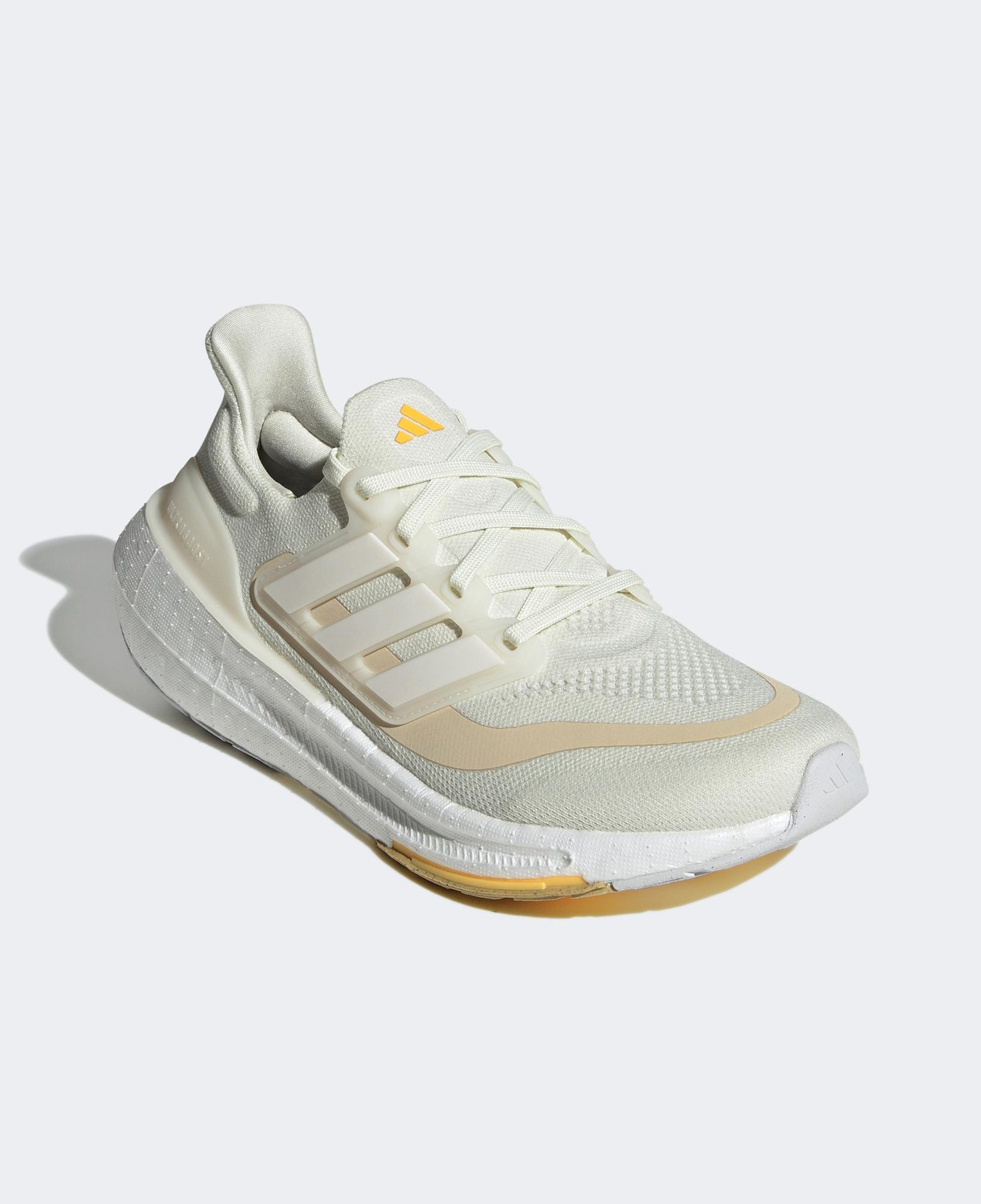 adidas Ultraboost Light  Kadın Beyaz Koşu Ayakkabısı