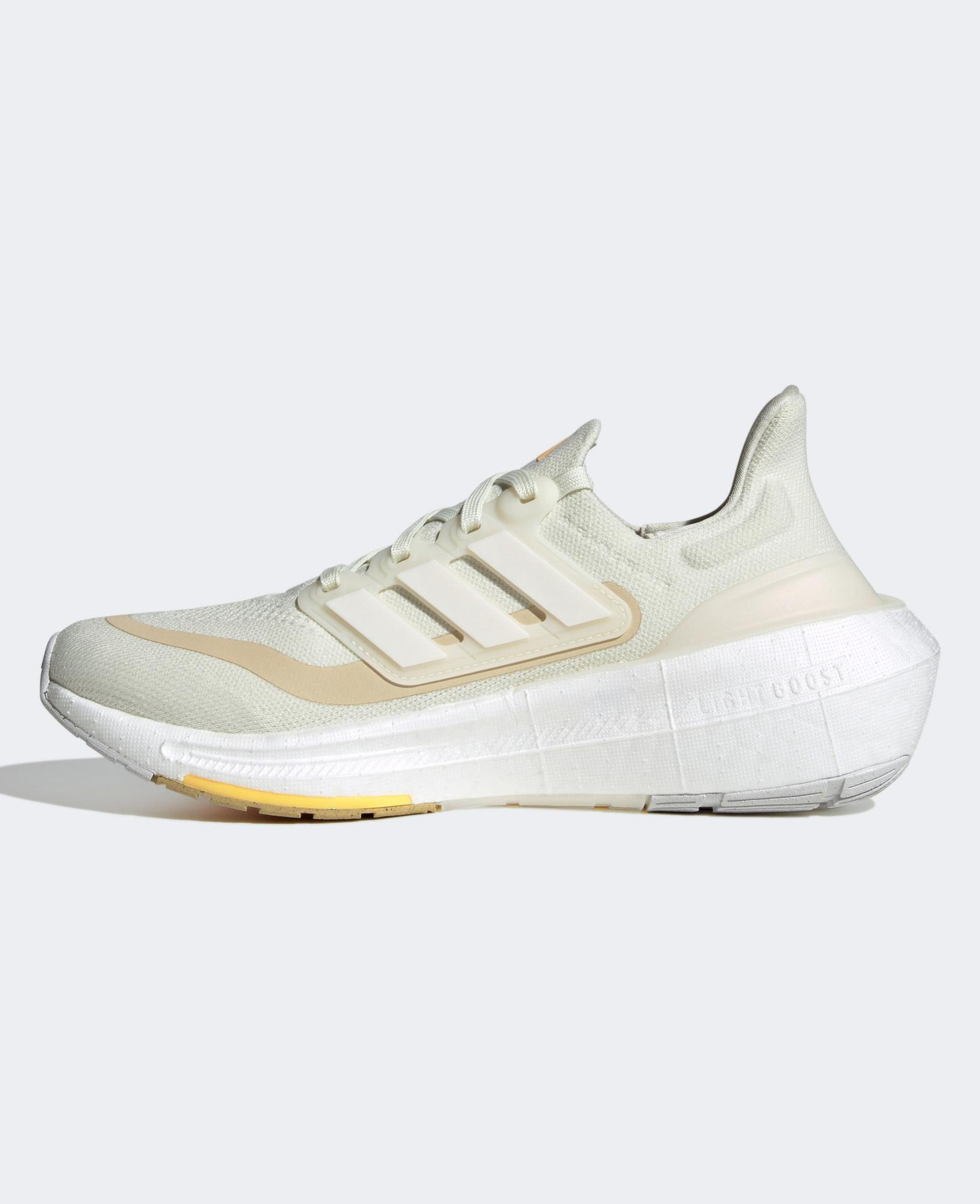 adidas Ultraboost Light  Kadın Beyaz Koşu Ayakkabısı