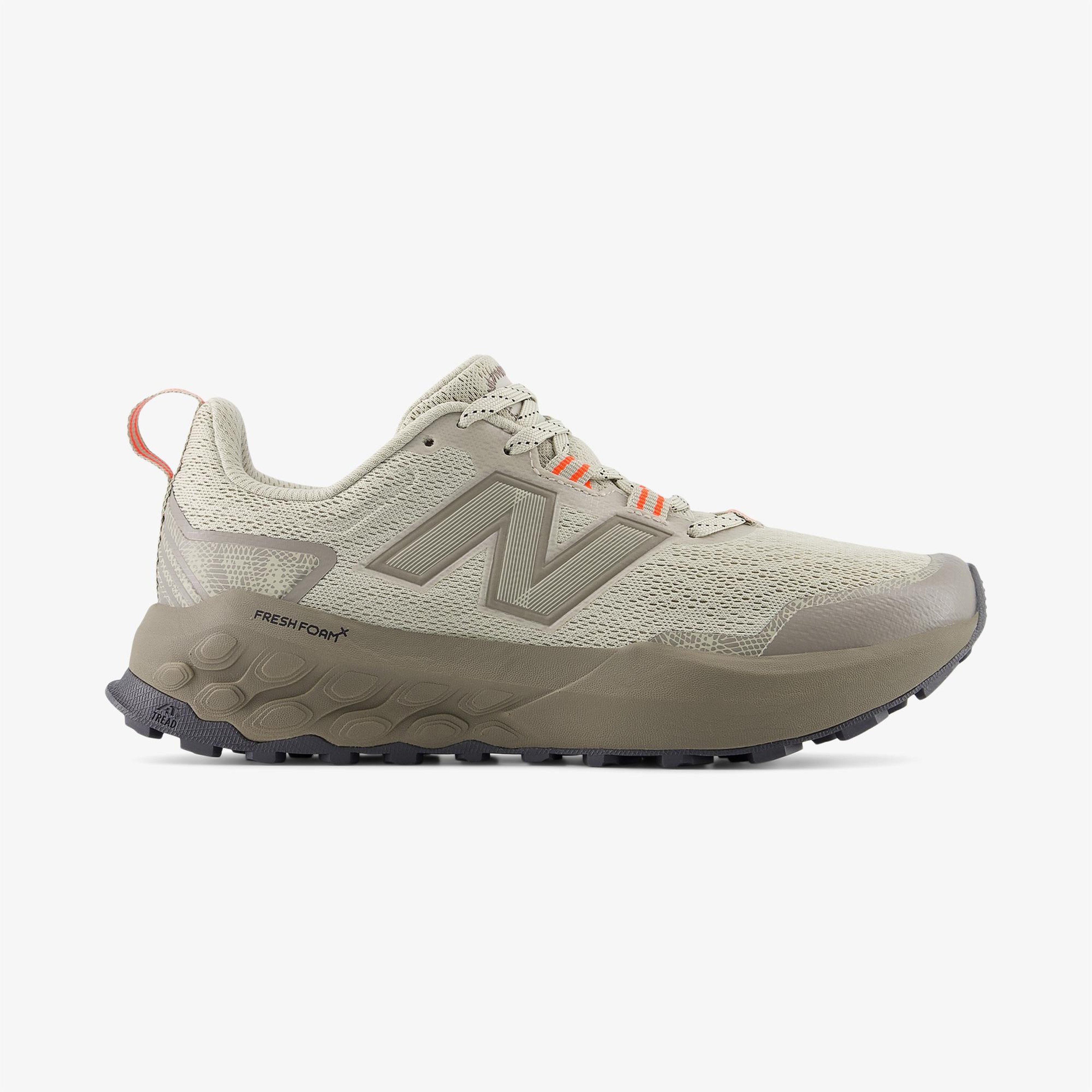 New Balance Garoe Kadın Bej Koşu Ayakkabısı