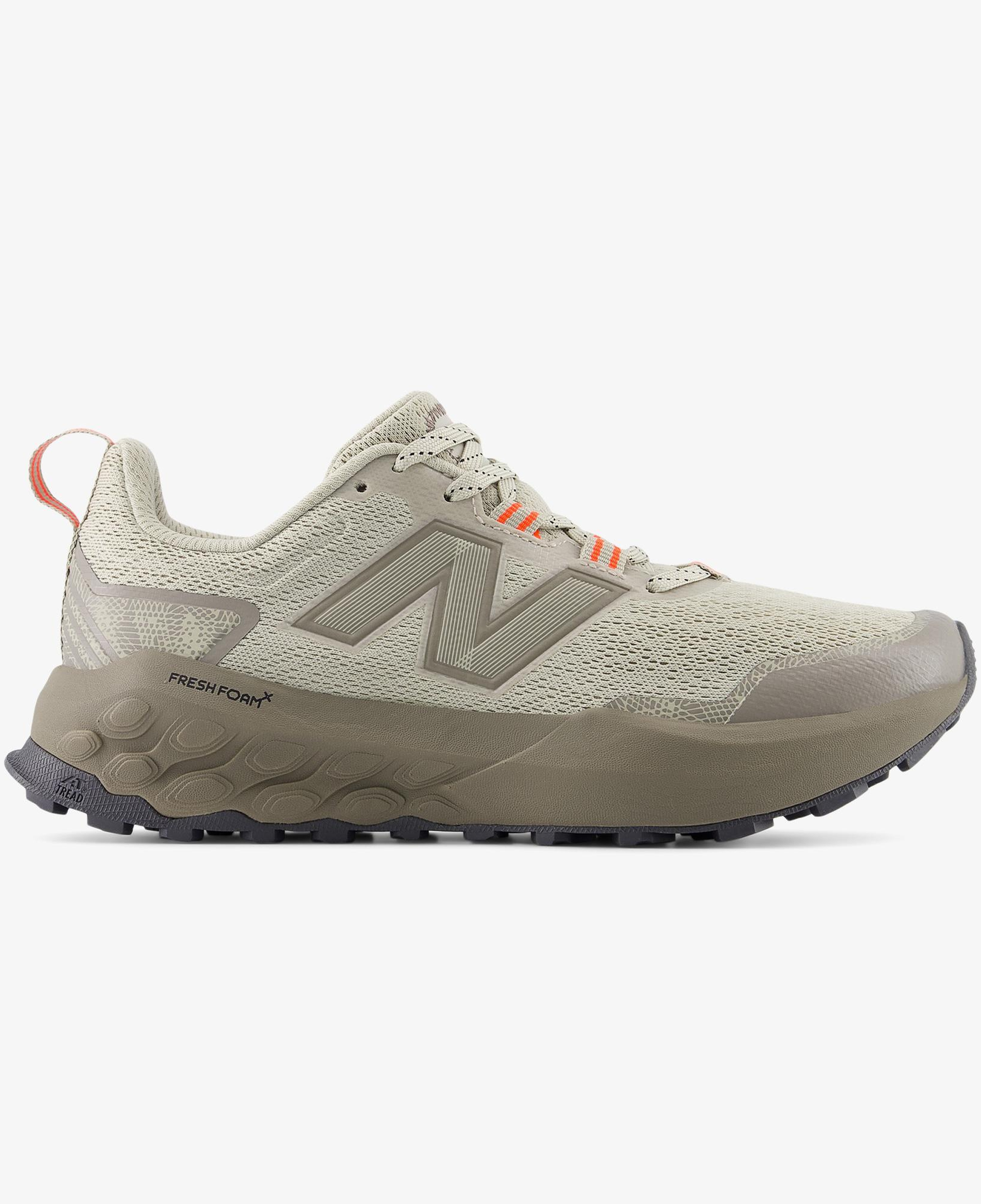 New Balance Garoe Kadın Bej Koşu Ayakkabısı