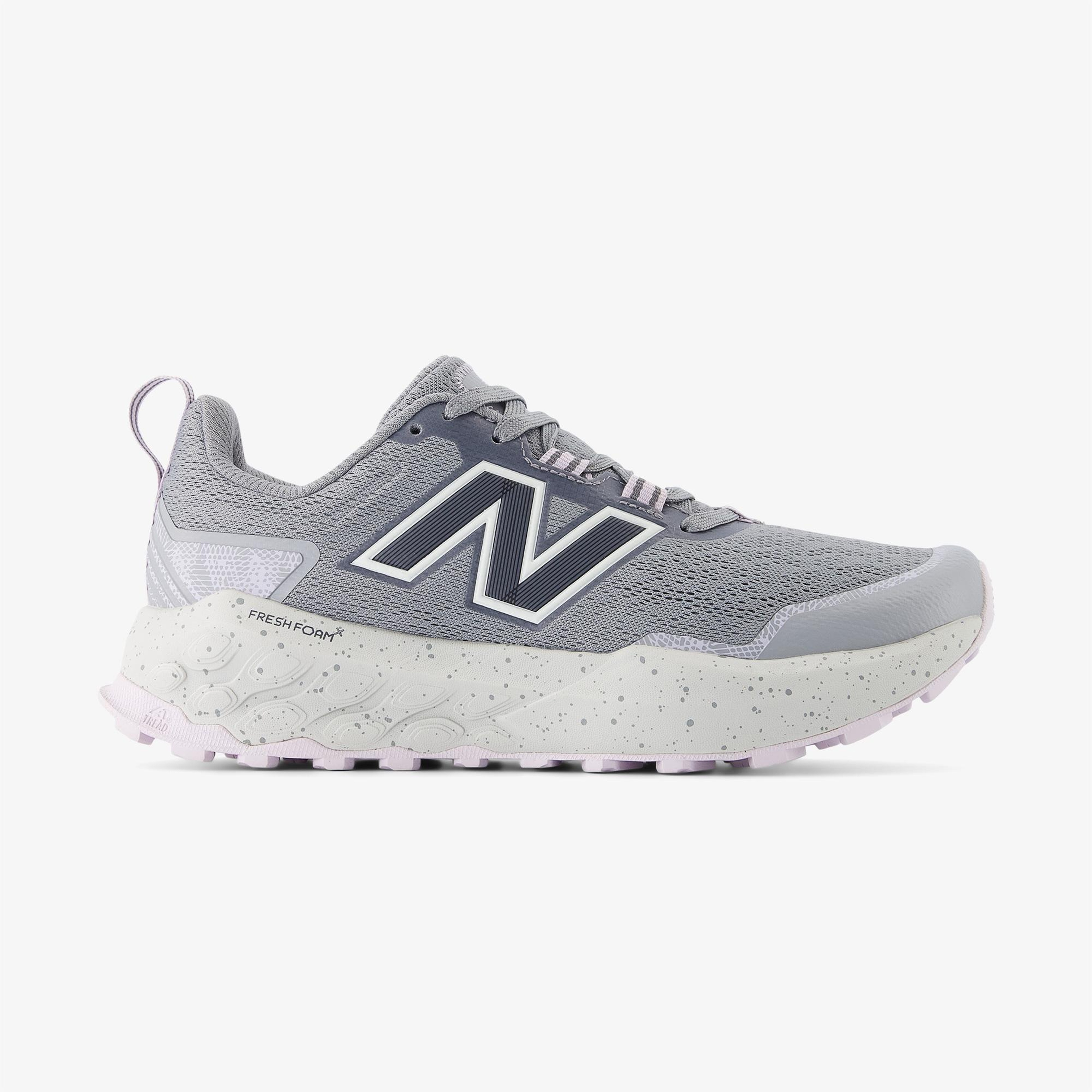 New Balance Garoe Kadın Gri Koşu Ayakkabısı