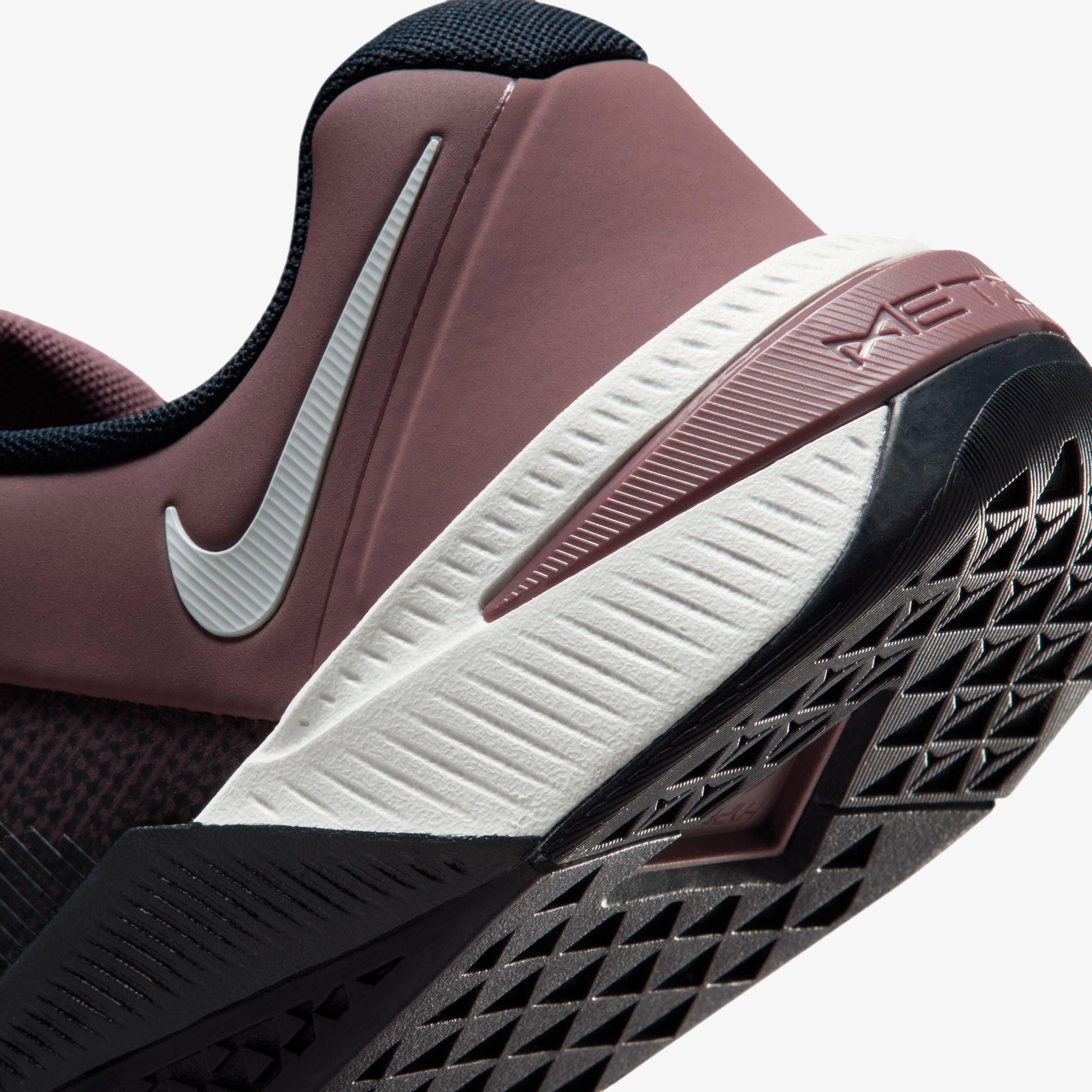 Nike Metcon 10 Erkek Bordo Spor Ayakkabı