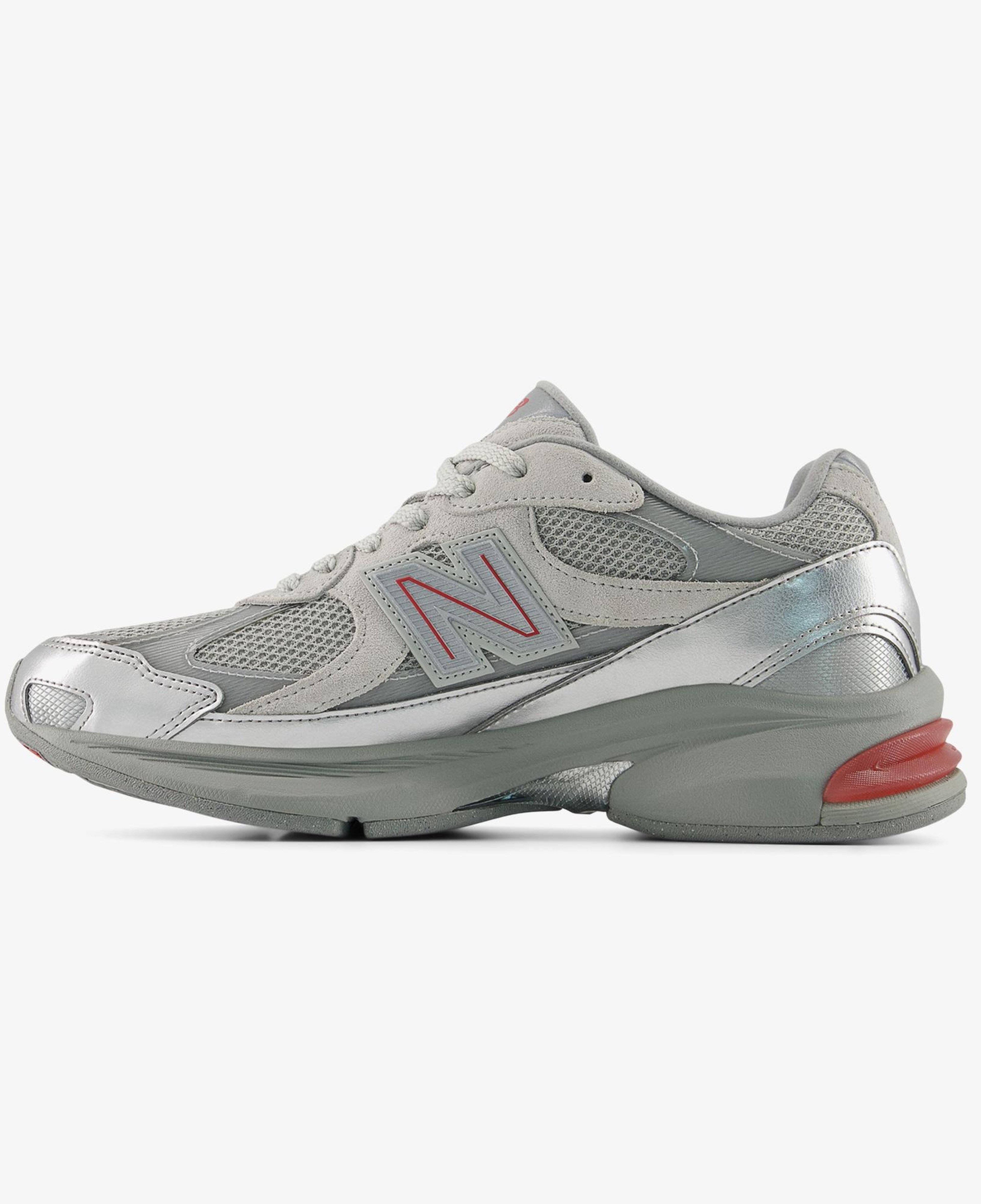 New Balance 2010 Kadın Gri Spor Ayakkabı
