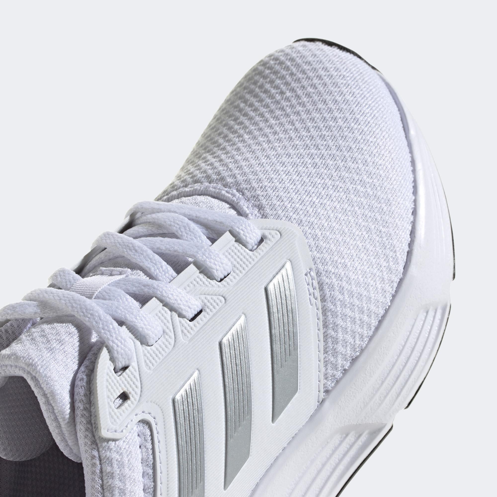 adidas Galaxy 6 Kadın Beyaz Koşu Ayakkabısı