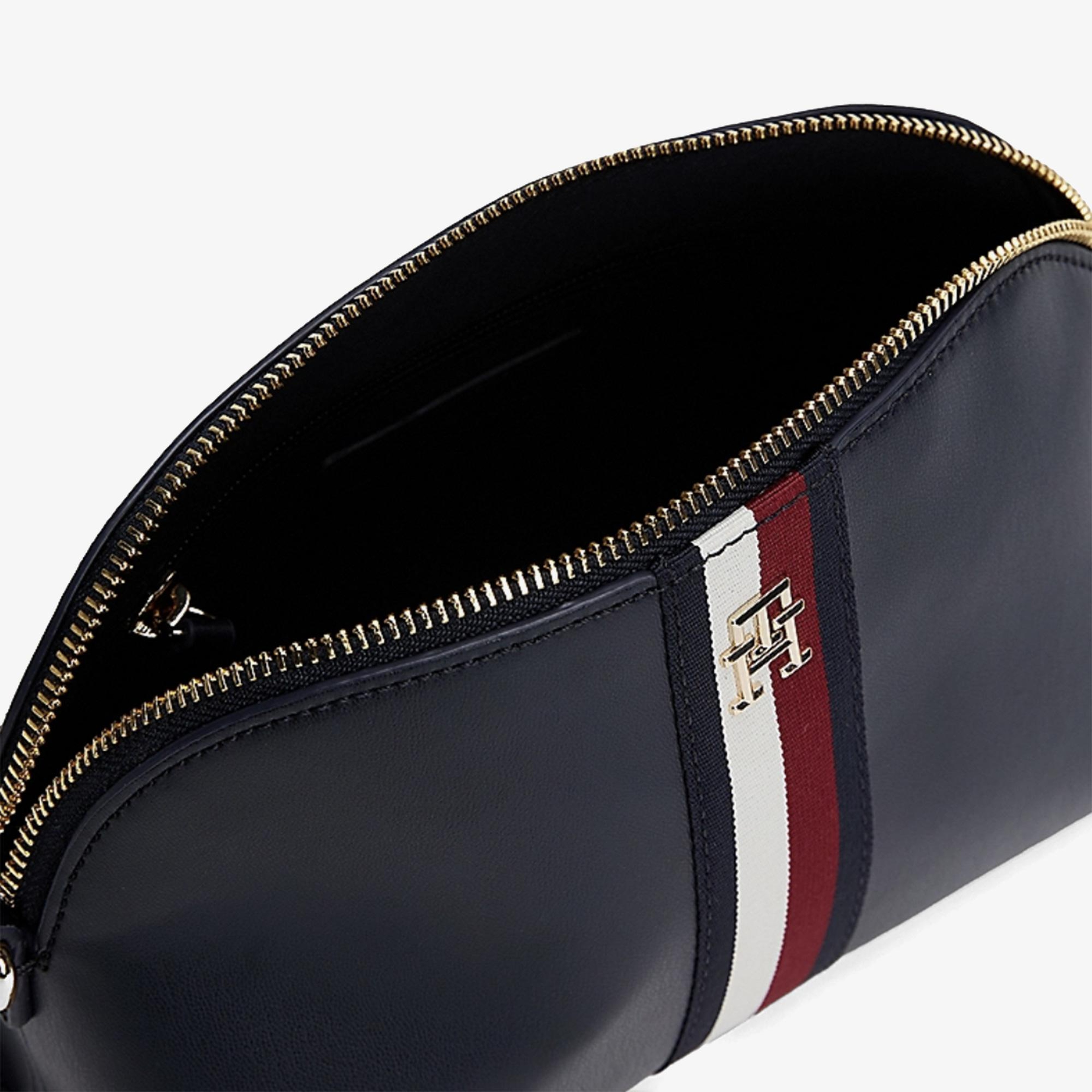 Tommy Hilfiger Modern Crossover Corp Kadın Lacivert Çapraz Çanta