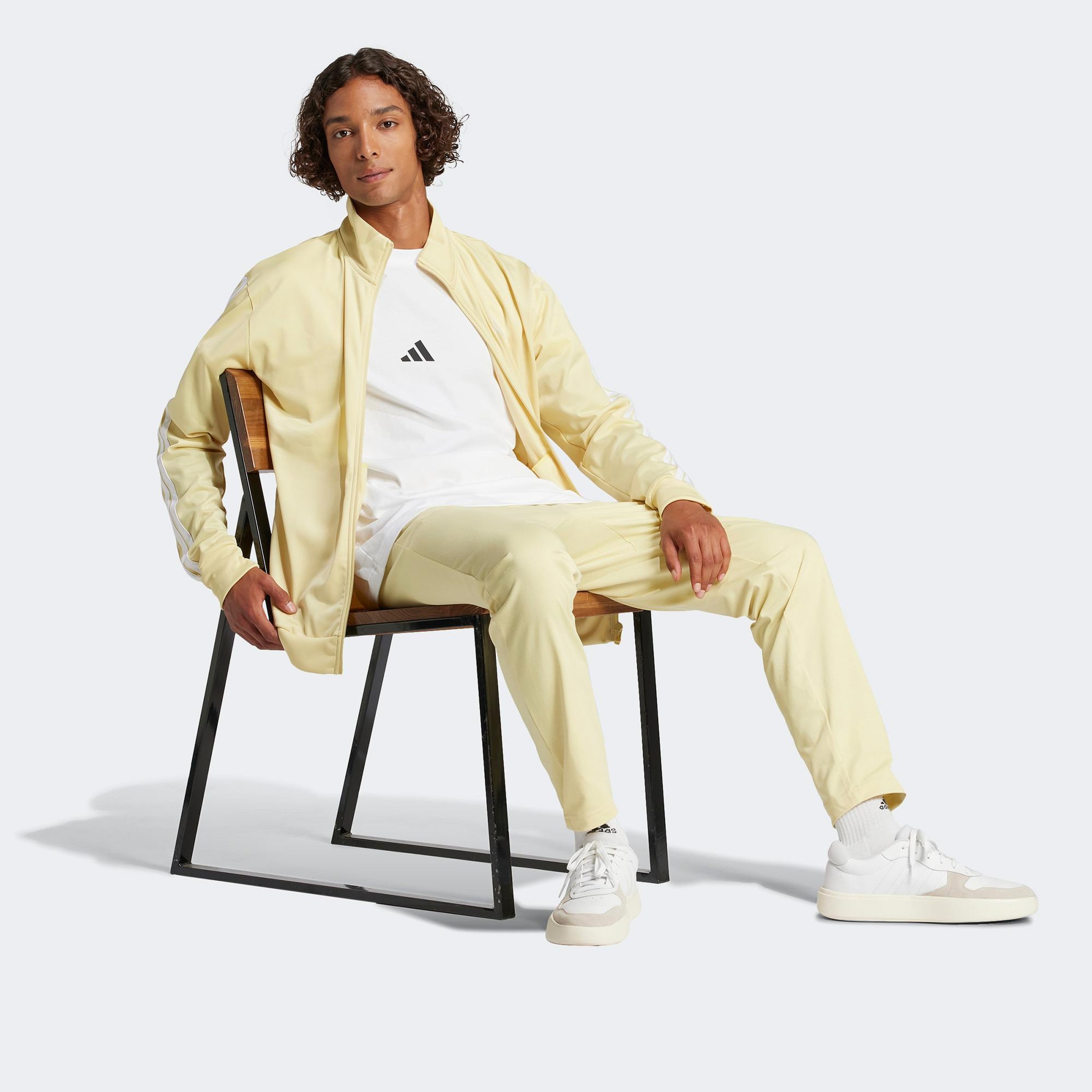 adidas Future Icon Small Erkek Beyaz T-Shirt
