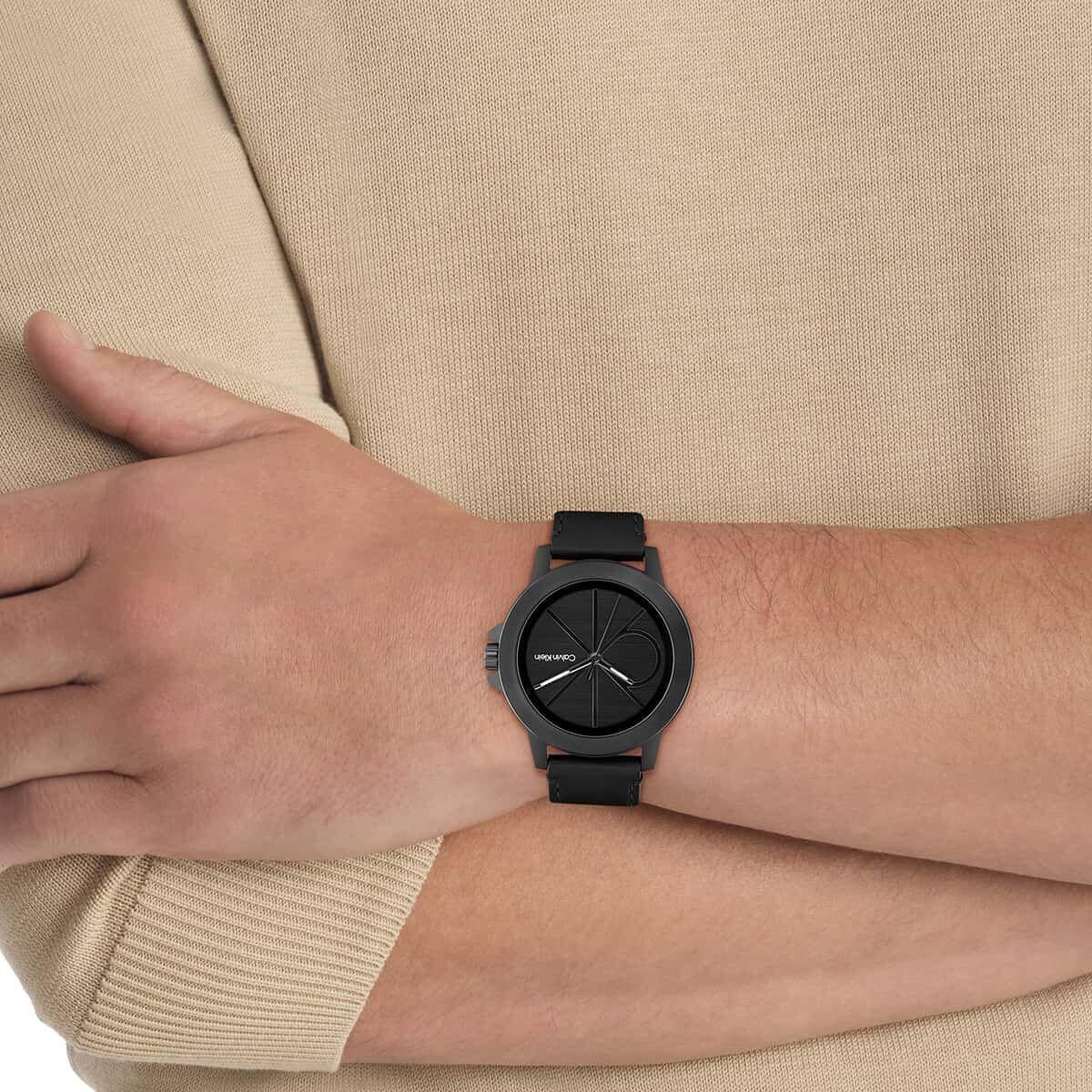 Calvin Klein CK25200525 Erkek Kol Saati