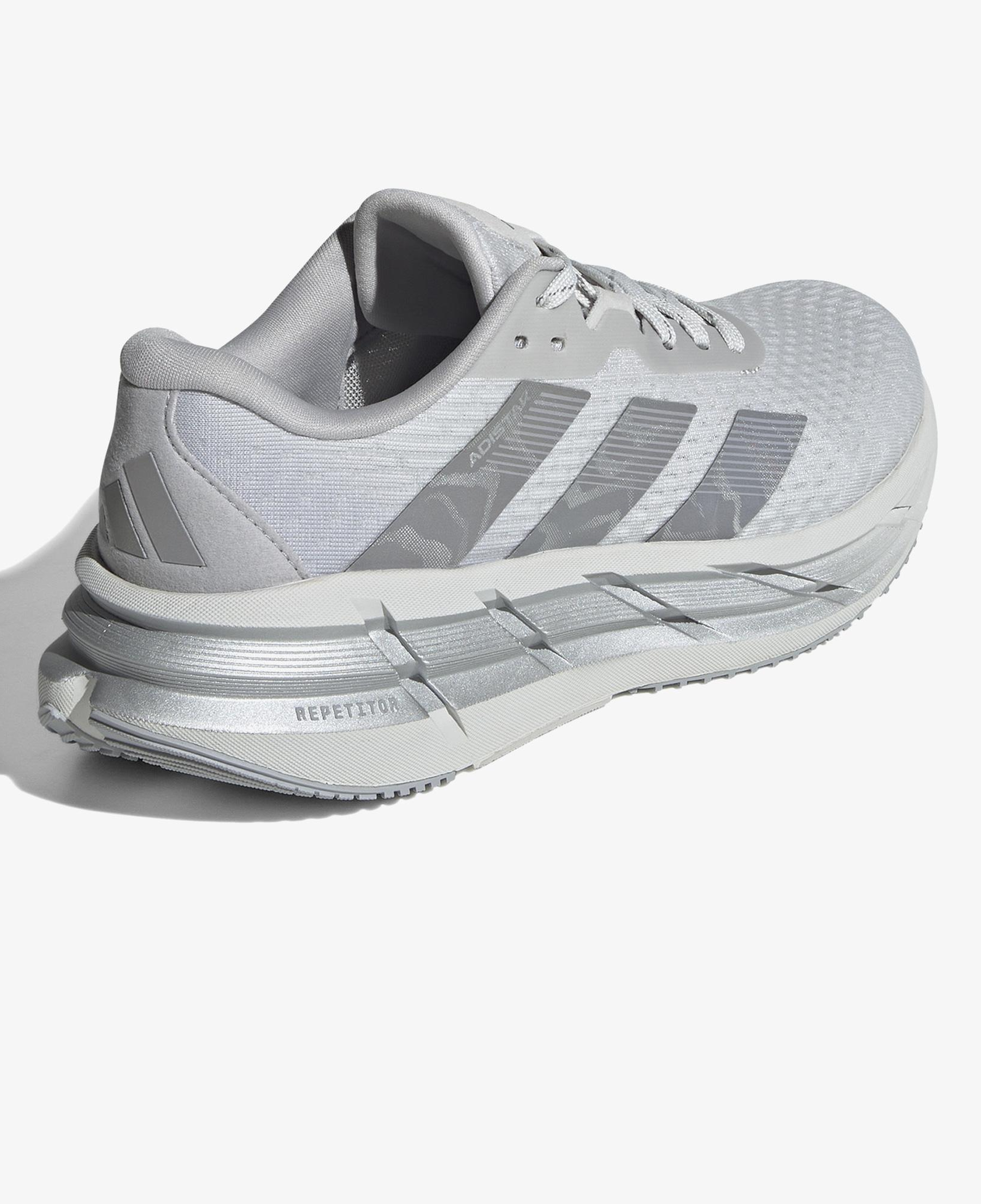adidas Adistar 3 Kadın Gri Koşu Ayakkabısı