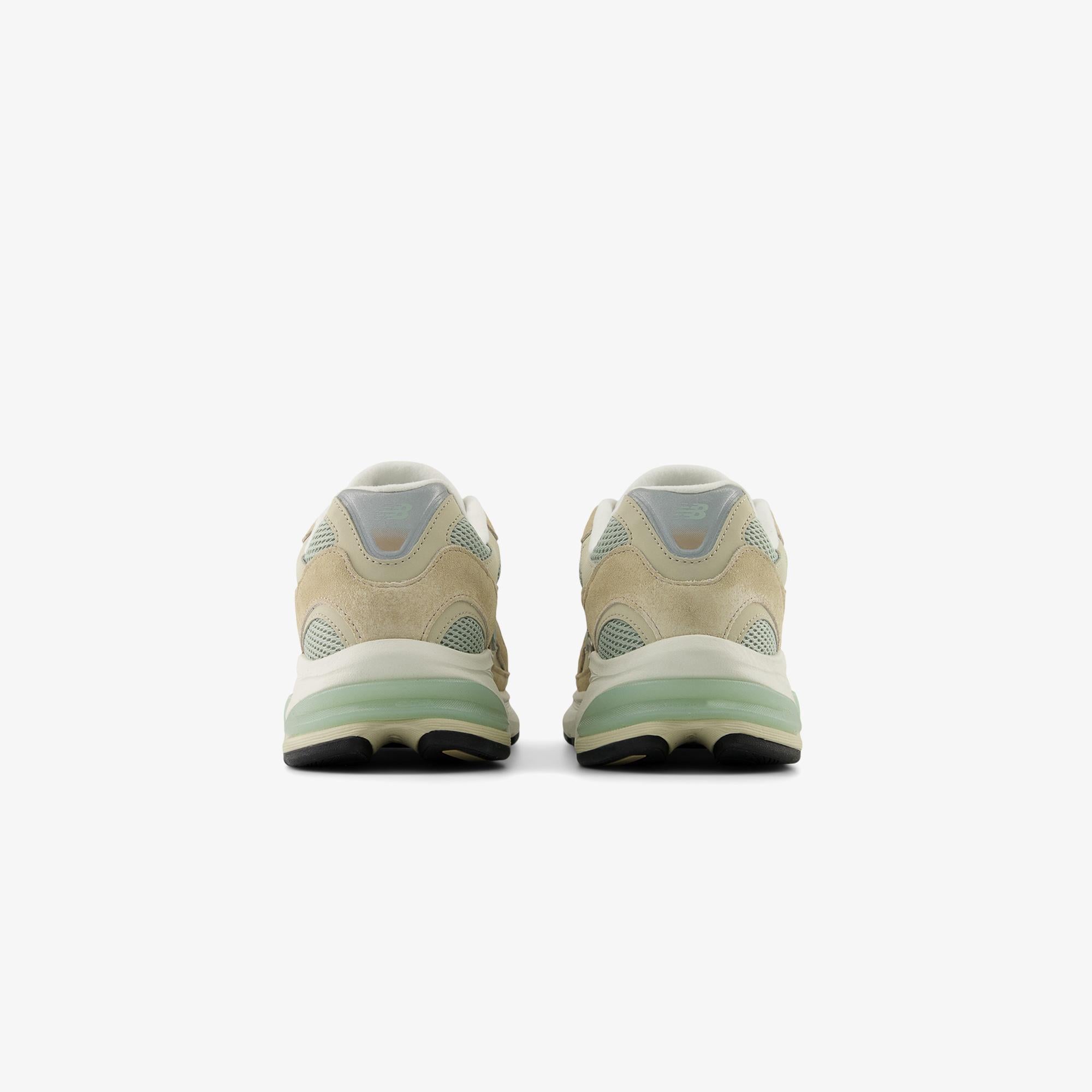 New Balance 2010 Lifestyle Unisex Kahverengi Spor Ayakkabı
