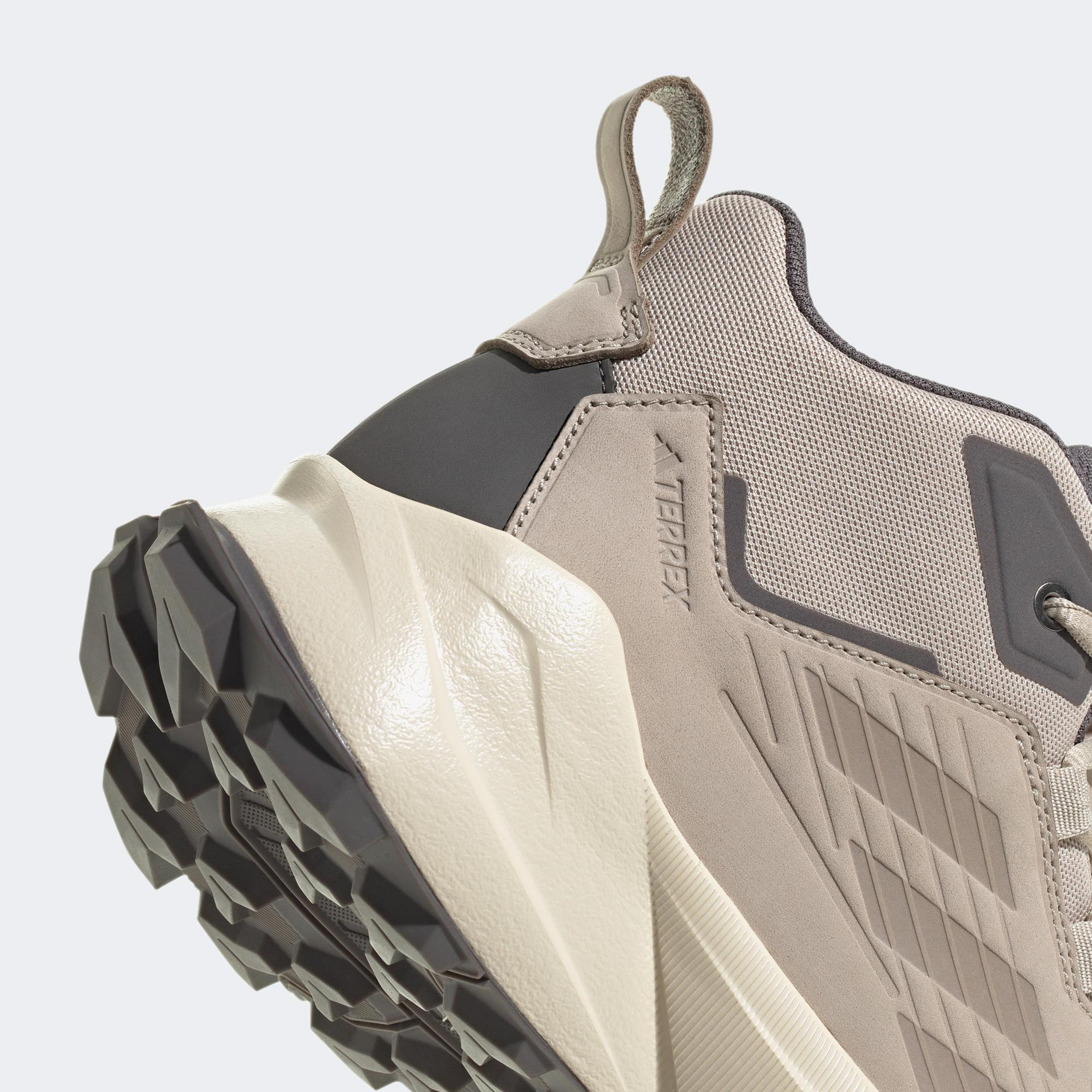 adidas Terrex Trailmaker Erkek Bej Outdoor Ayakkabı