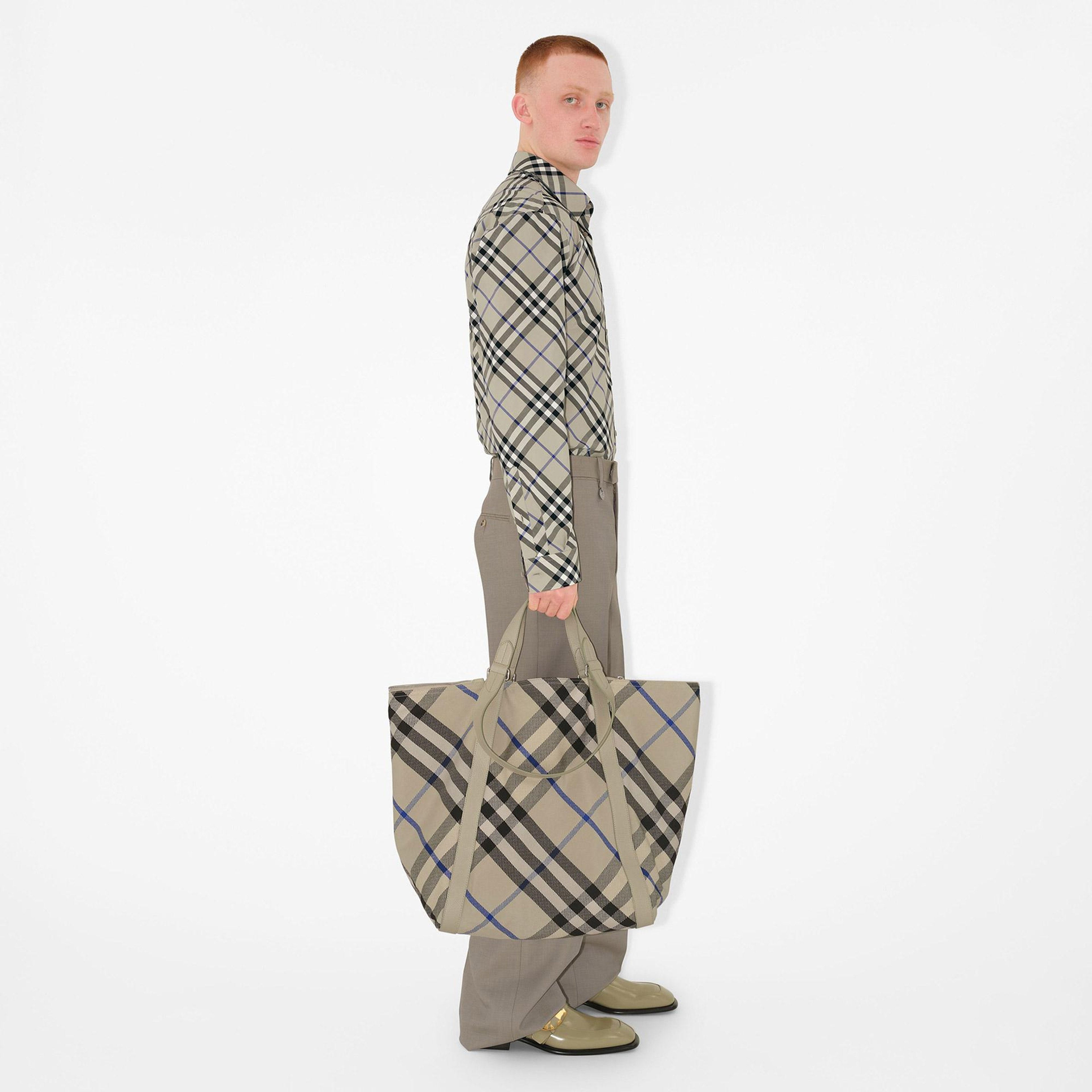 Burberry Erkek Renkli Çanta
