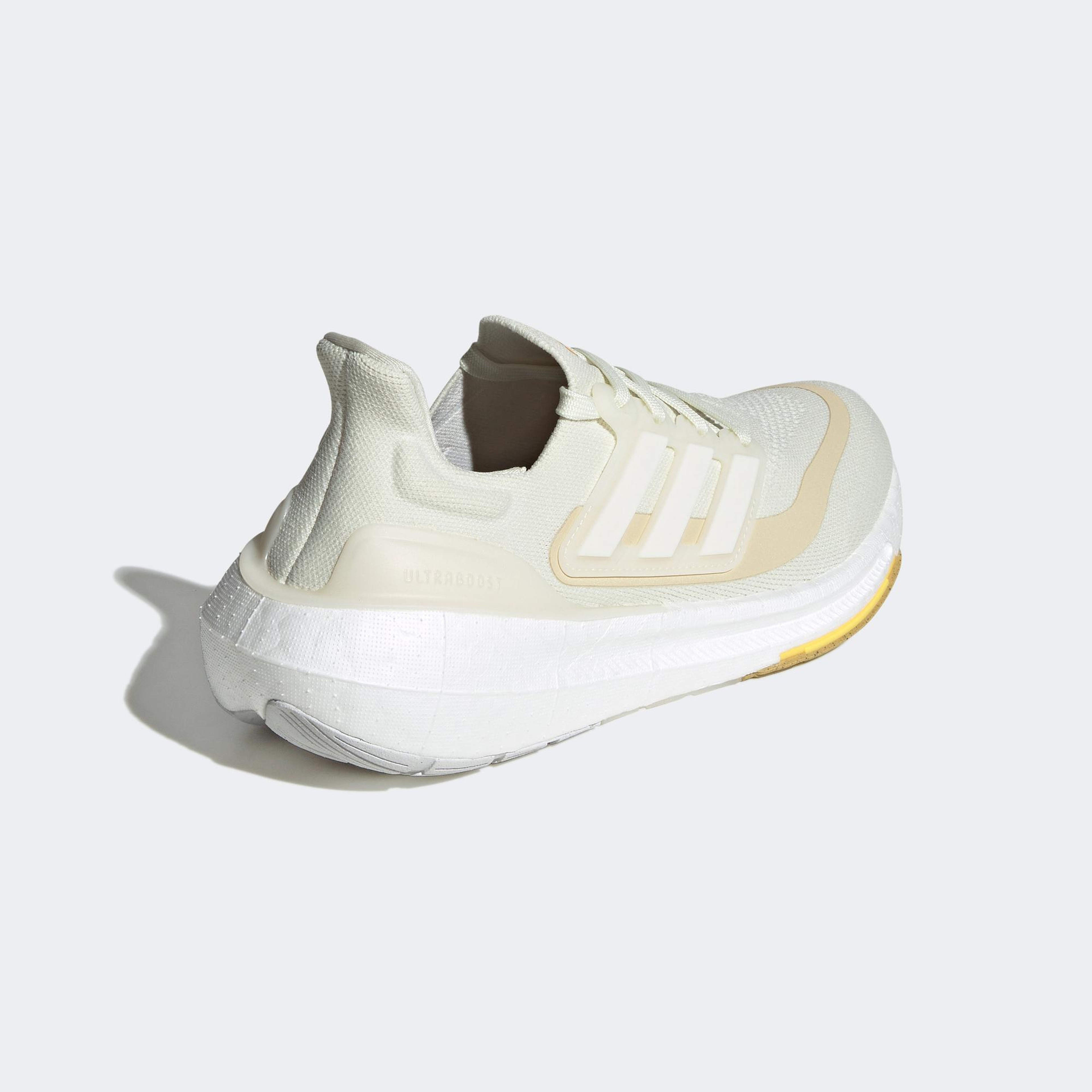 adidas Ultraboost Light Kadın Beyaz Koşu Ayakkabısı