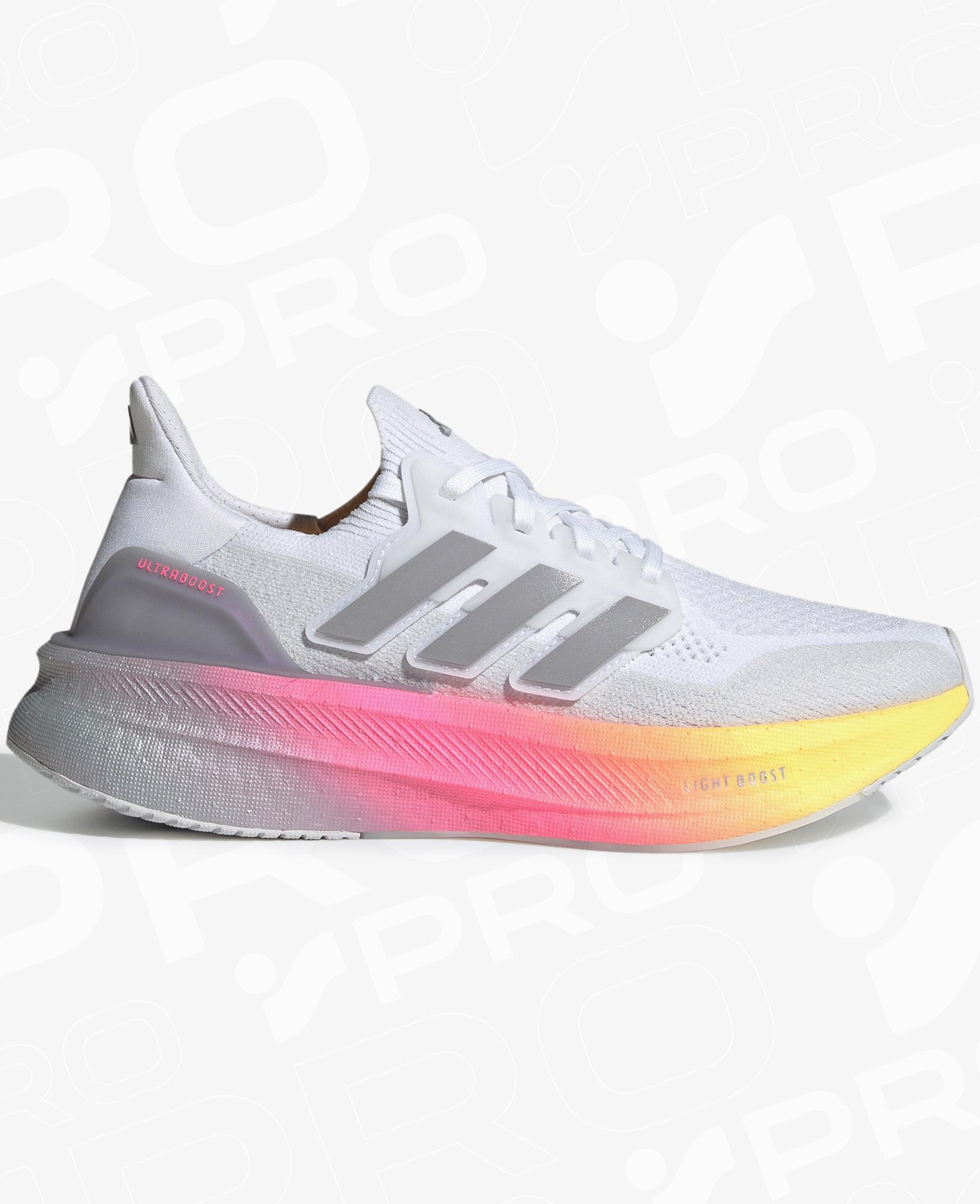 adidas Ultraboost 5 Kadın Beyaz Koşu Ayakkabısı