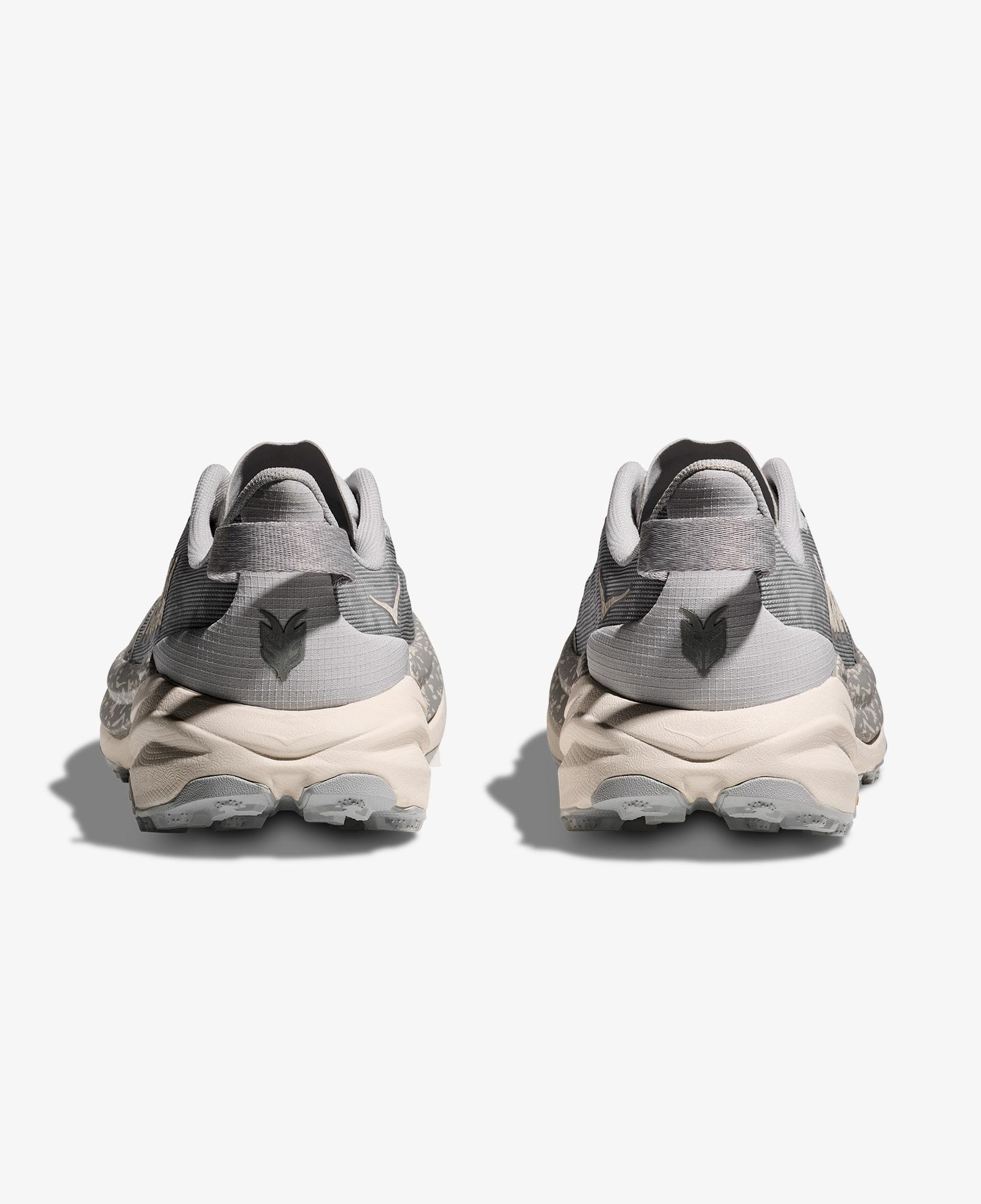 Hoka Speedgoat 6 Kadın Gri Arazi Koşu Ayakkabısı